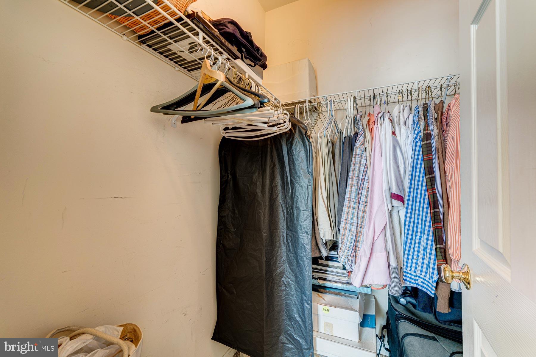 HAMPSHIRE HALL CONDO - Residential