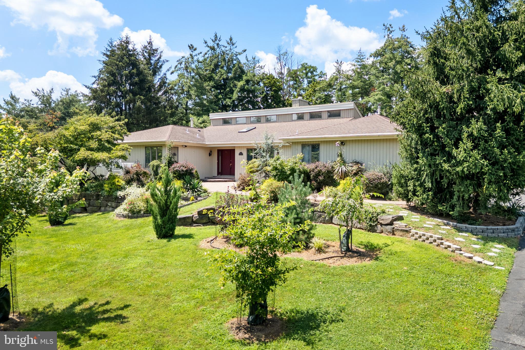12 OAK PLACE