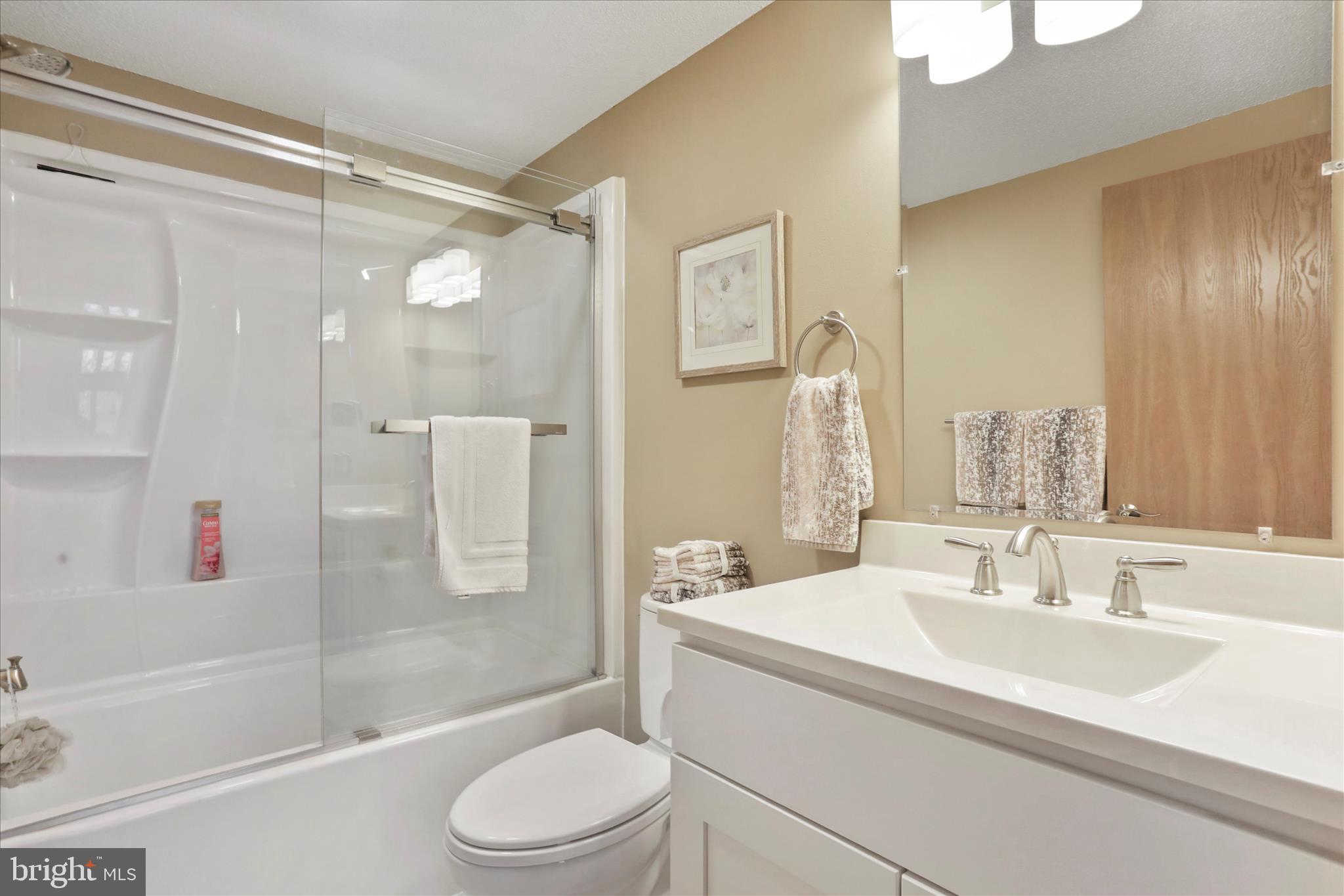 THE WOODS - Residential