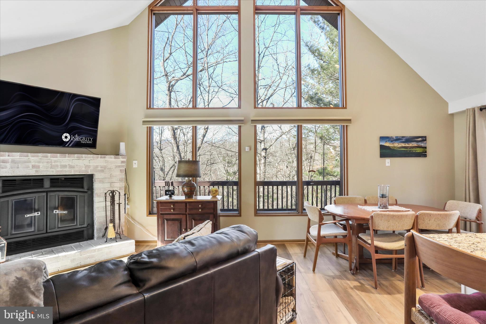 THE WOODS - Residential