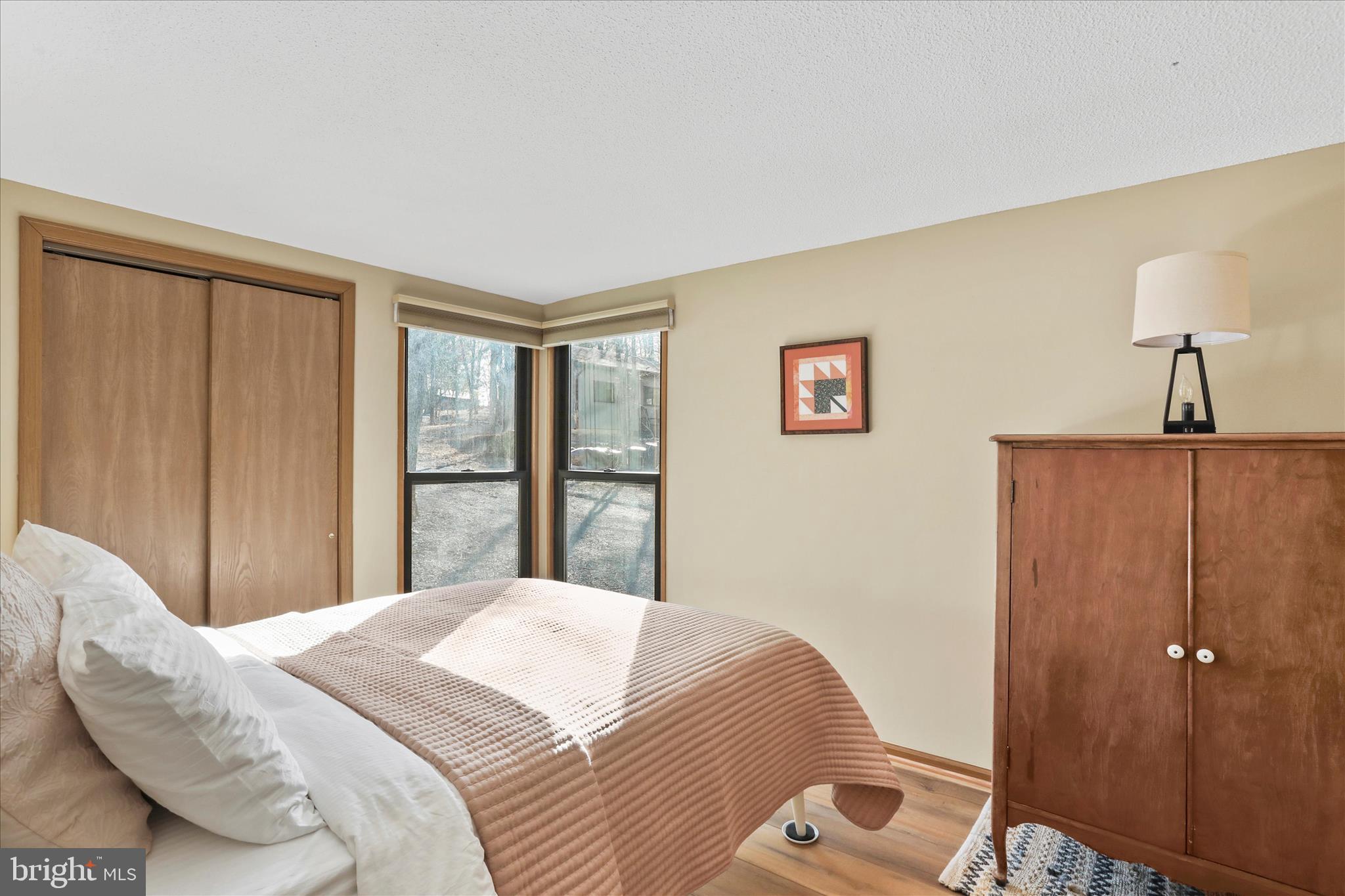 THE WOODS - Residential