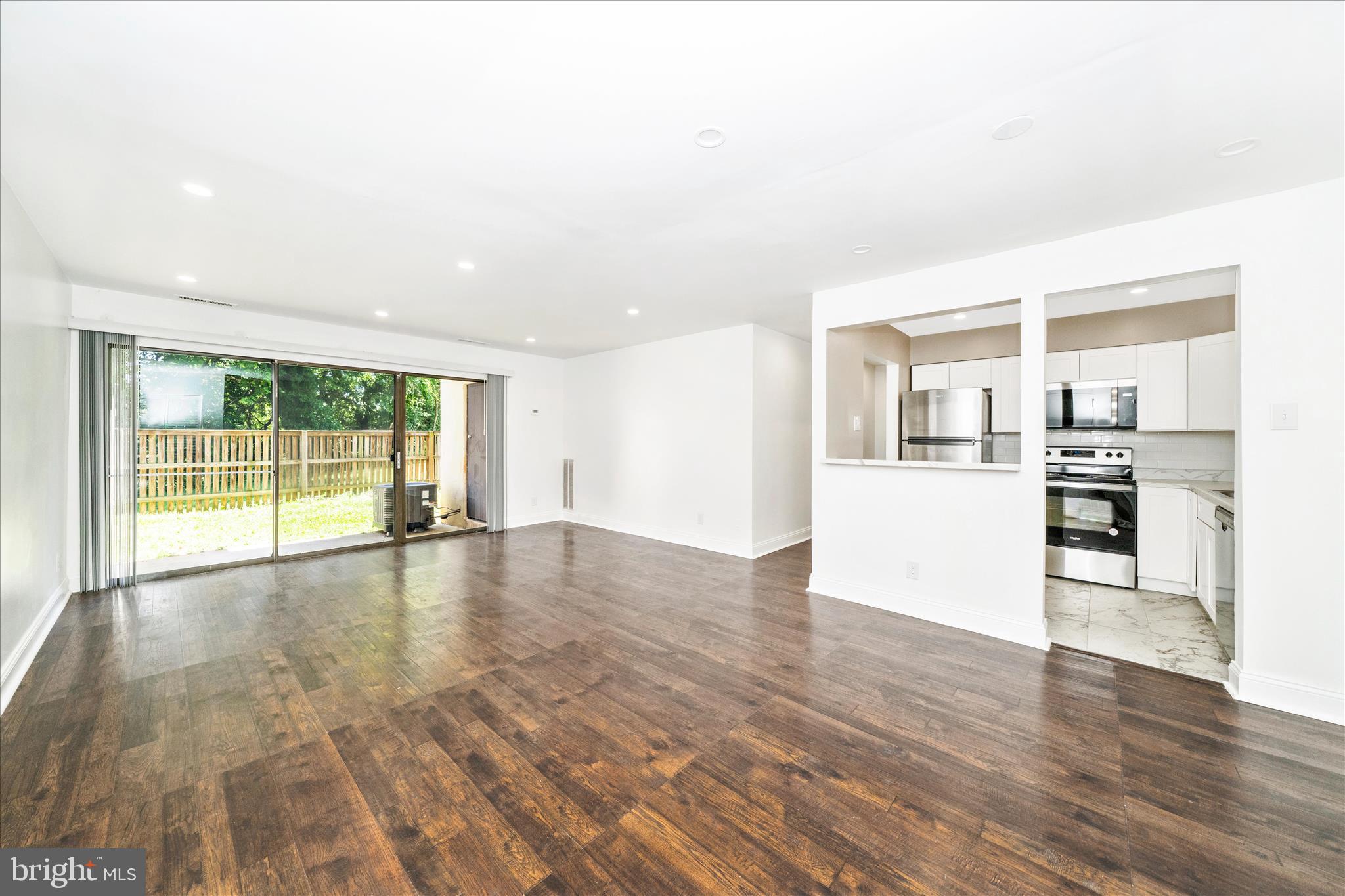 10125 PRINCE PLACE 103-11B