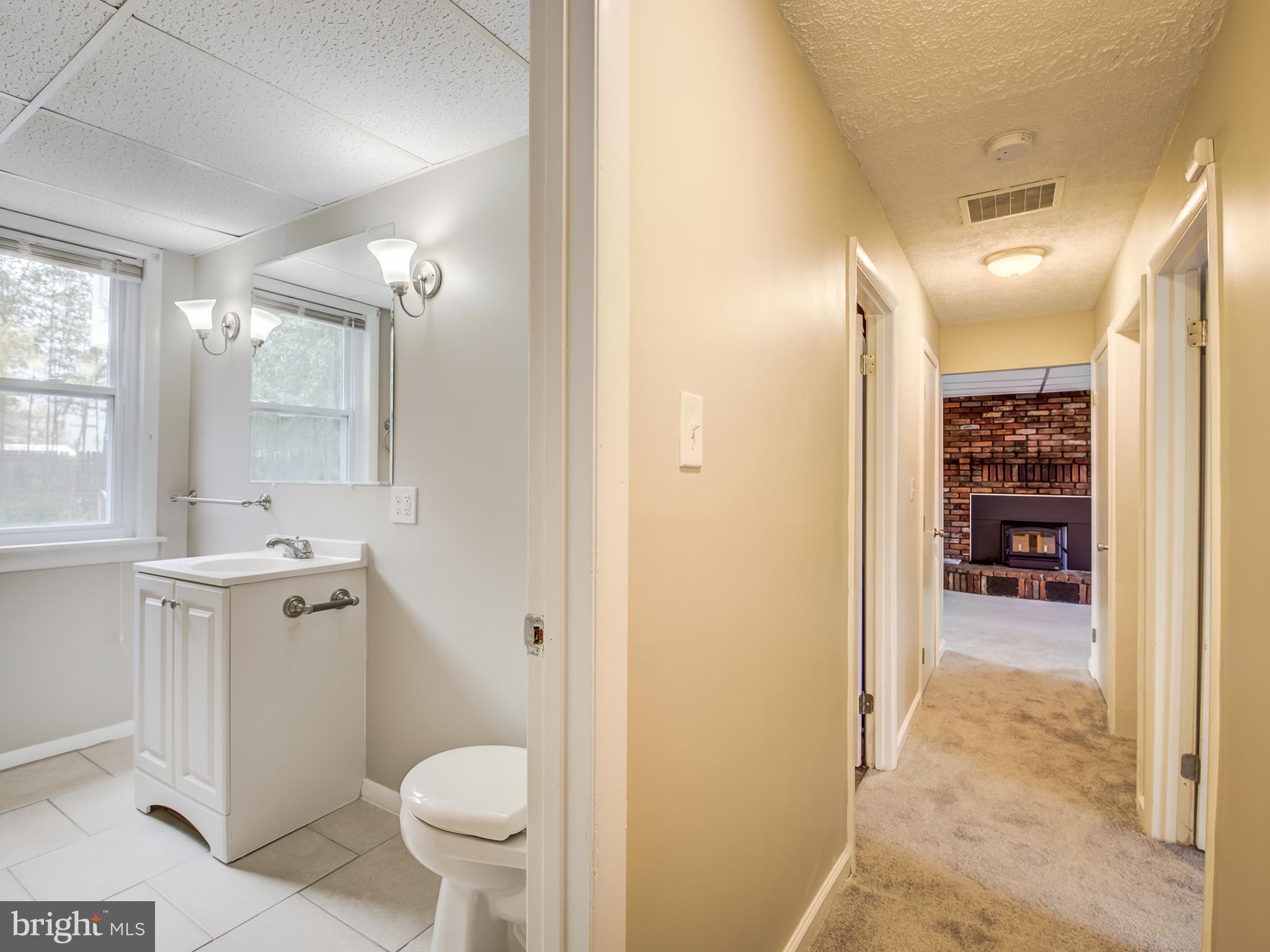 UPPER MAGOTHY BEACH - Residential