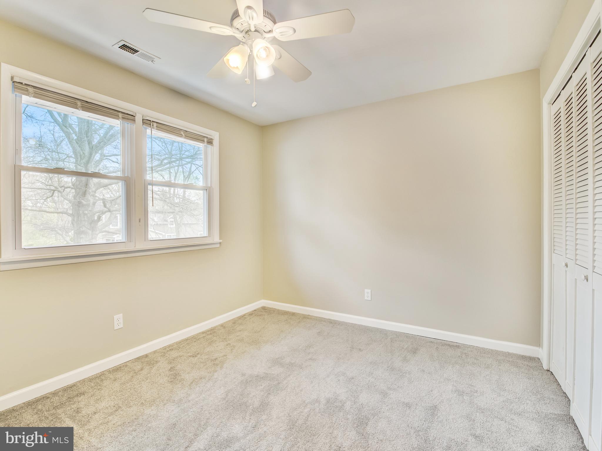 UPPER MAGOTHY BEACH - Residential