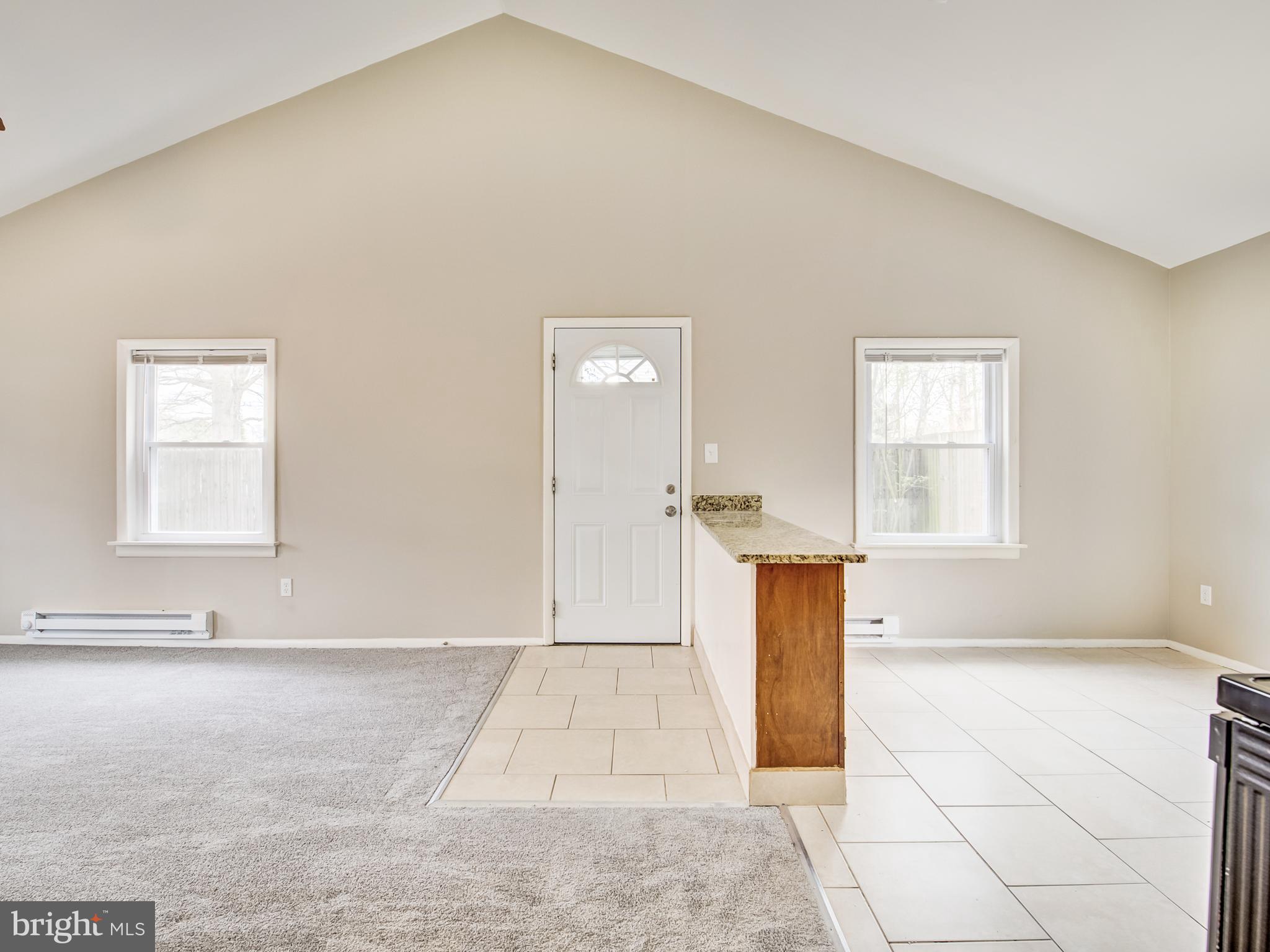 UPPER MAGOTHY BEACH - Residential