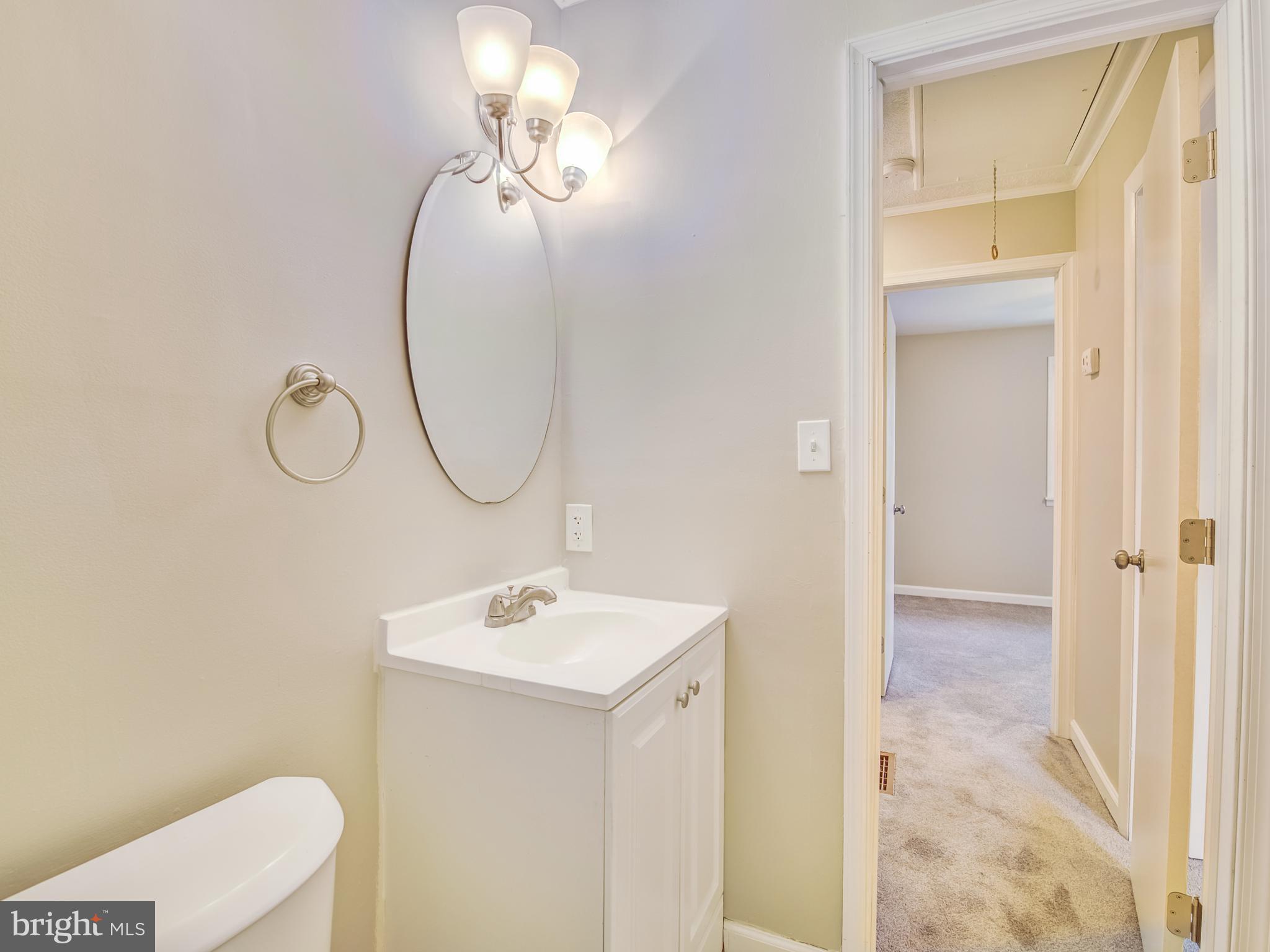 UPPER MAGOTHY BEACH - Residential