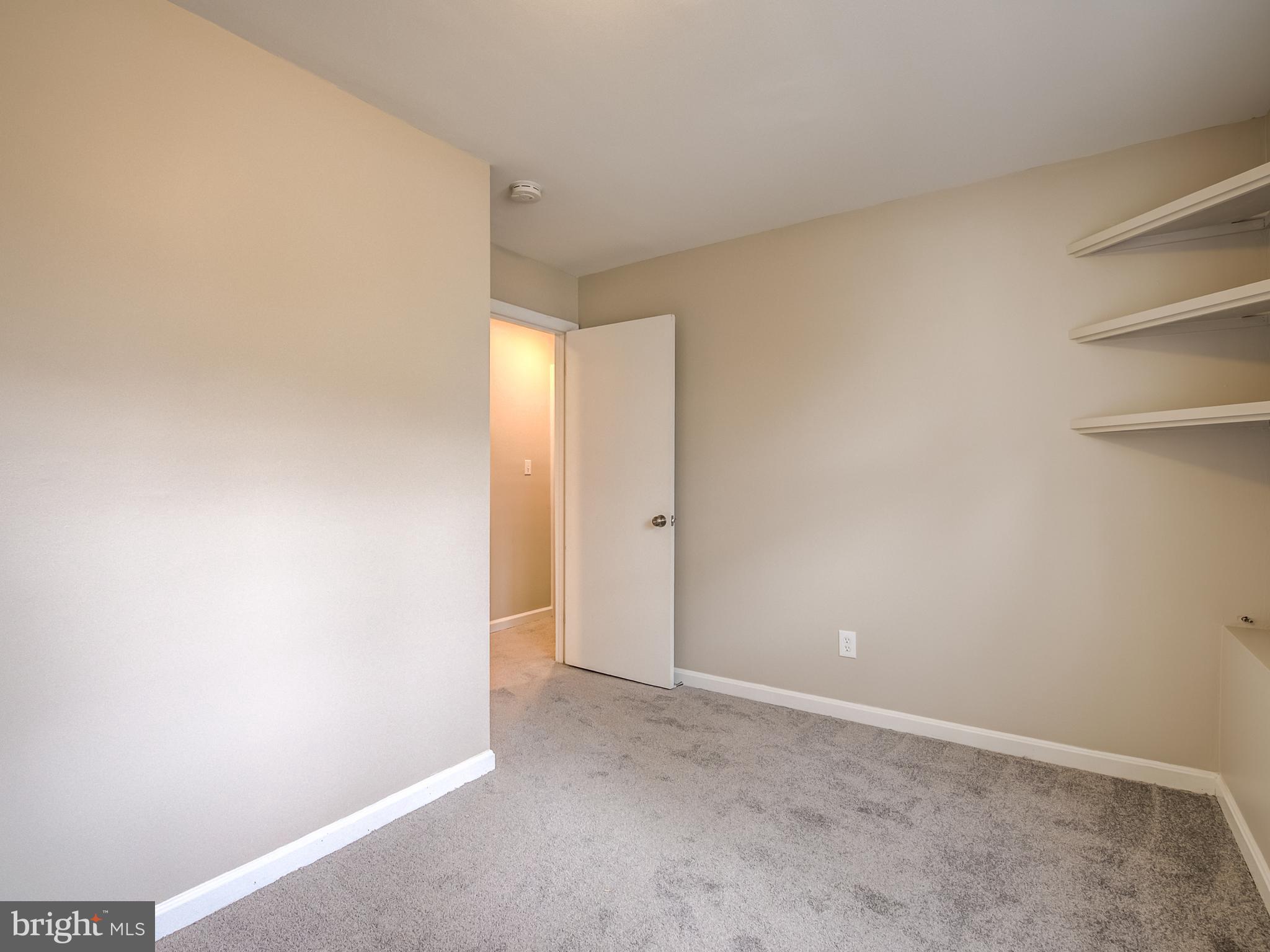 UPPER MAGOTHY BEACH - Residential