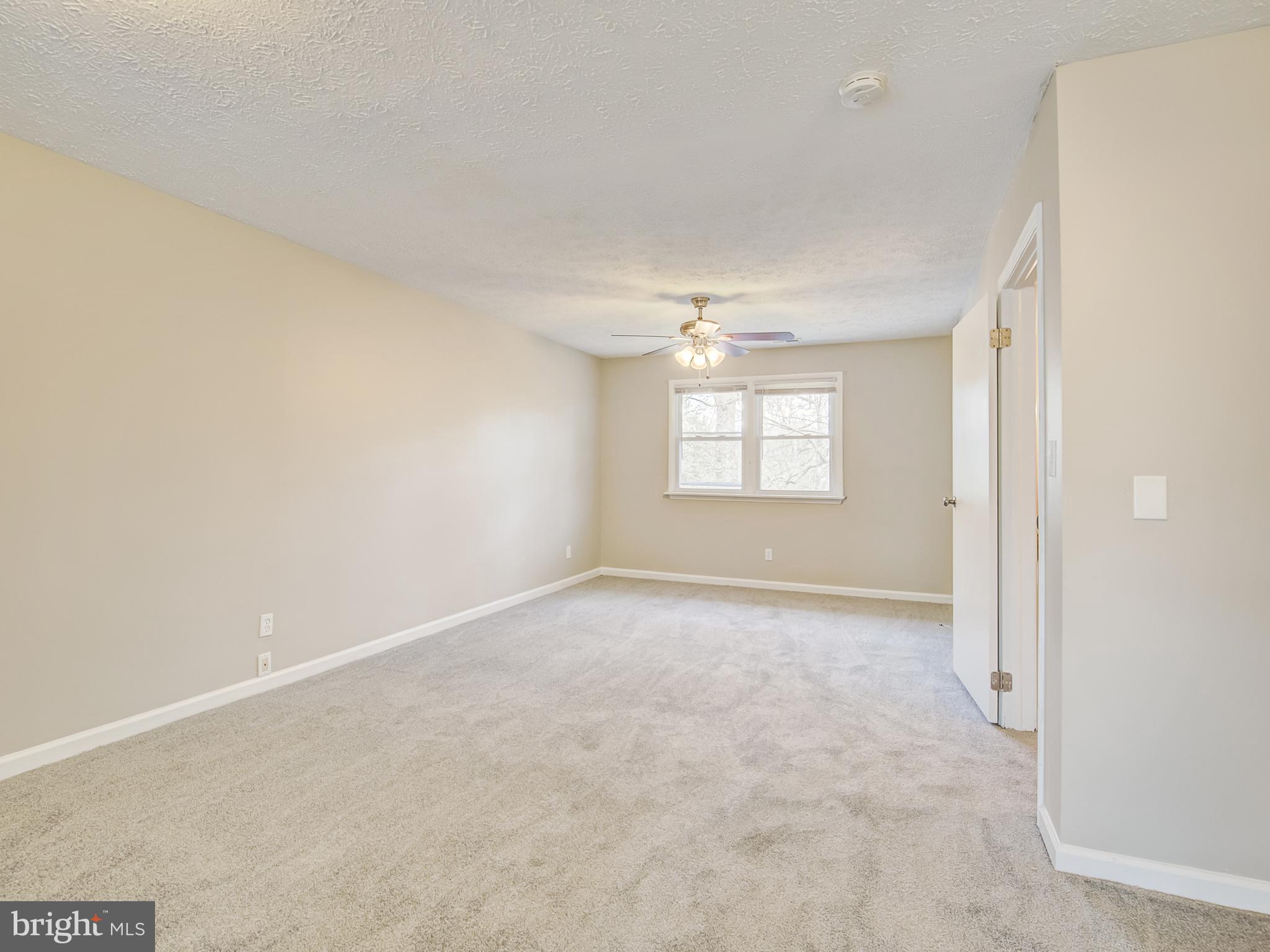 UPPER MAGOTHY BEACH - Residential