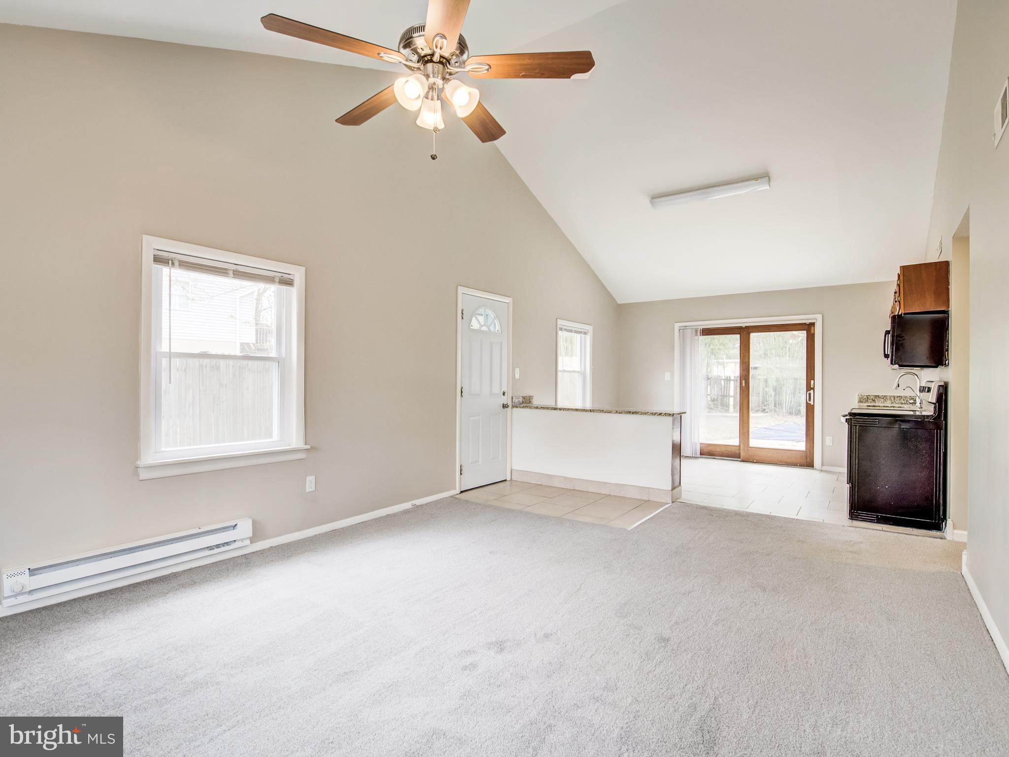 UPPER MAGOTHY BEACH - Residential