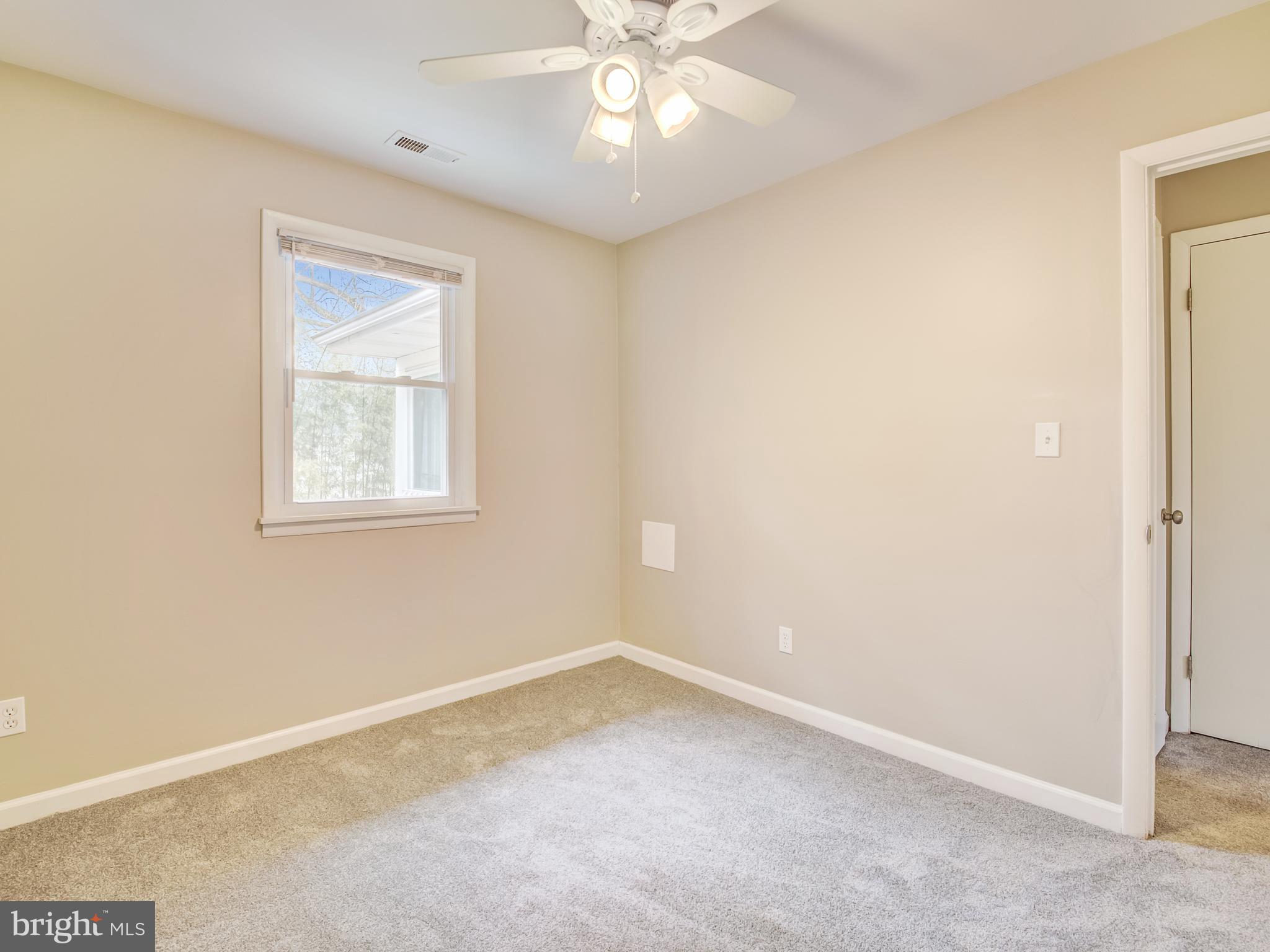 UPPER MAGOTHY BEACH - Residential