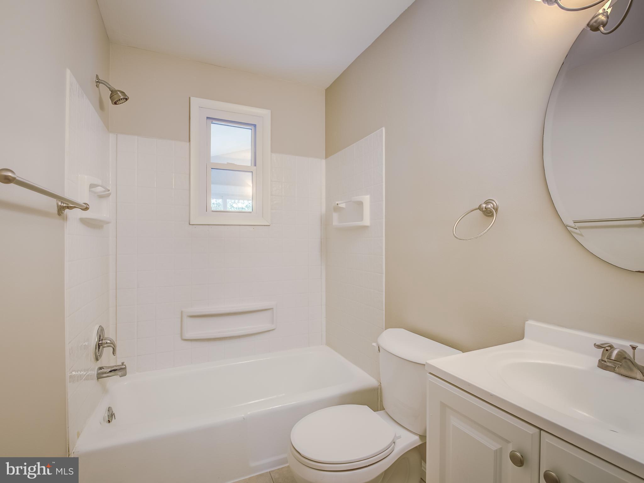 UPPER MAGOTHY BEACH - Residential