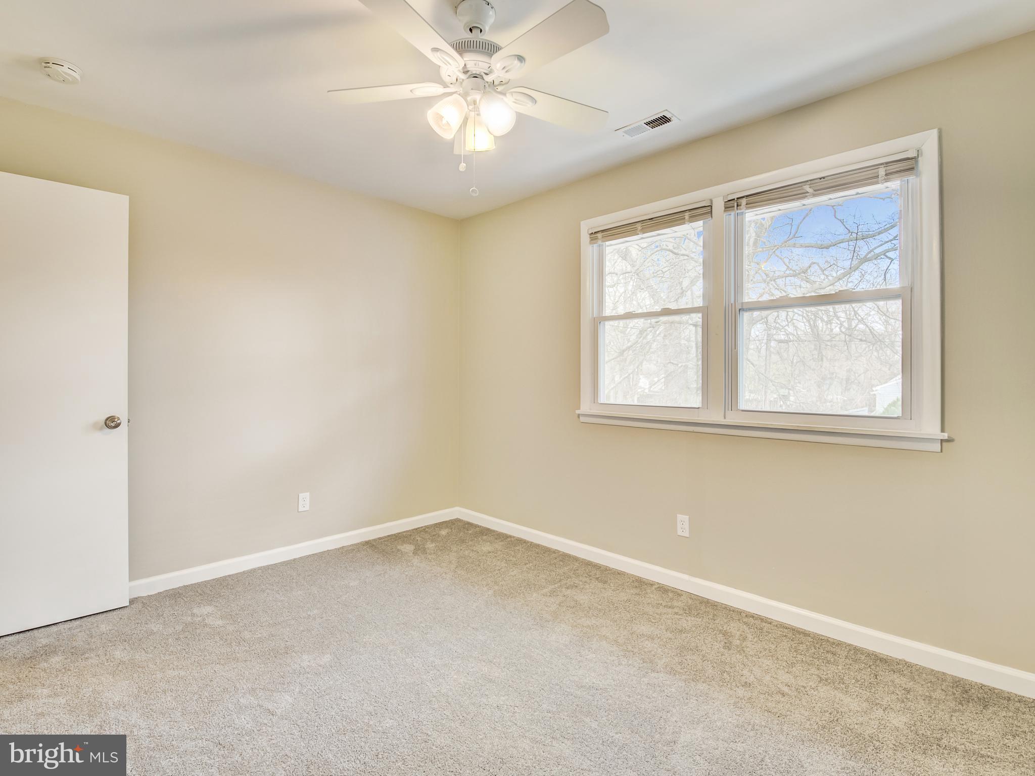 UPPER MAGOTHY BEACH - Residential