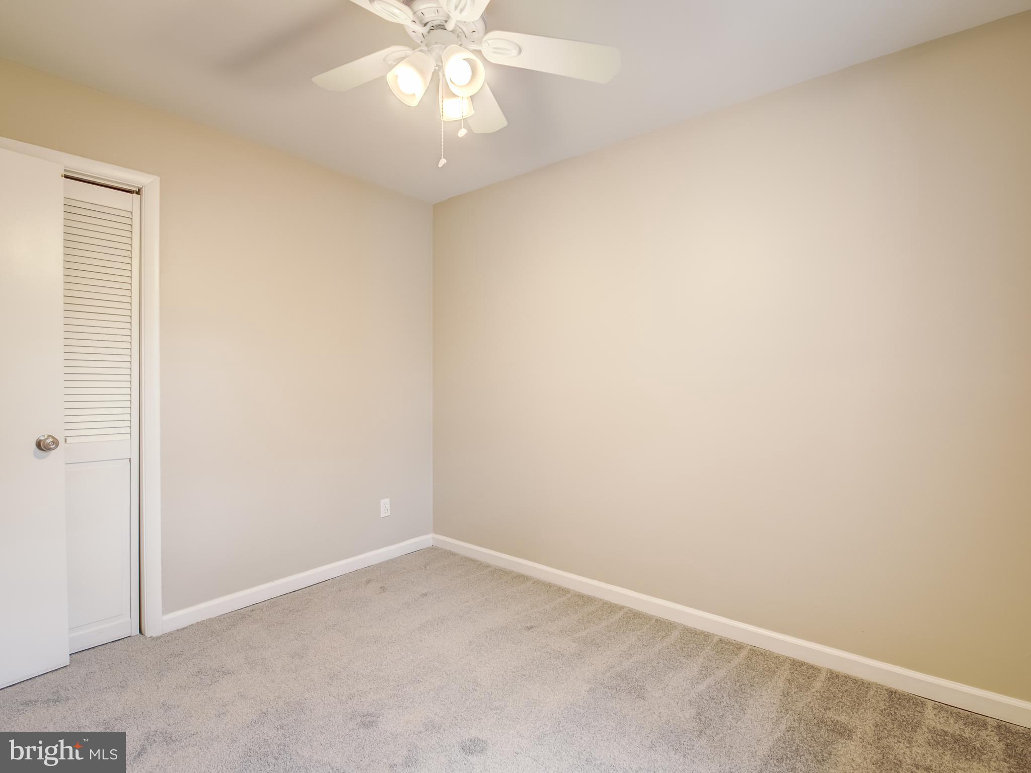 UPPER MAGOTHY BEACH - Residential