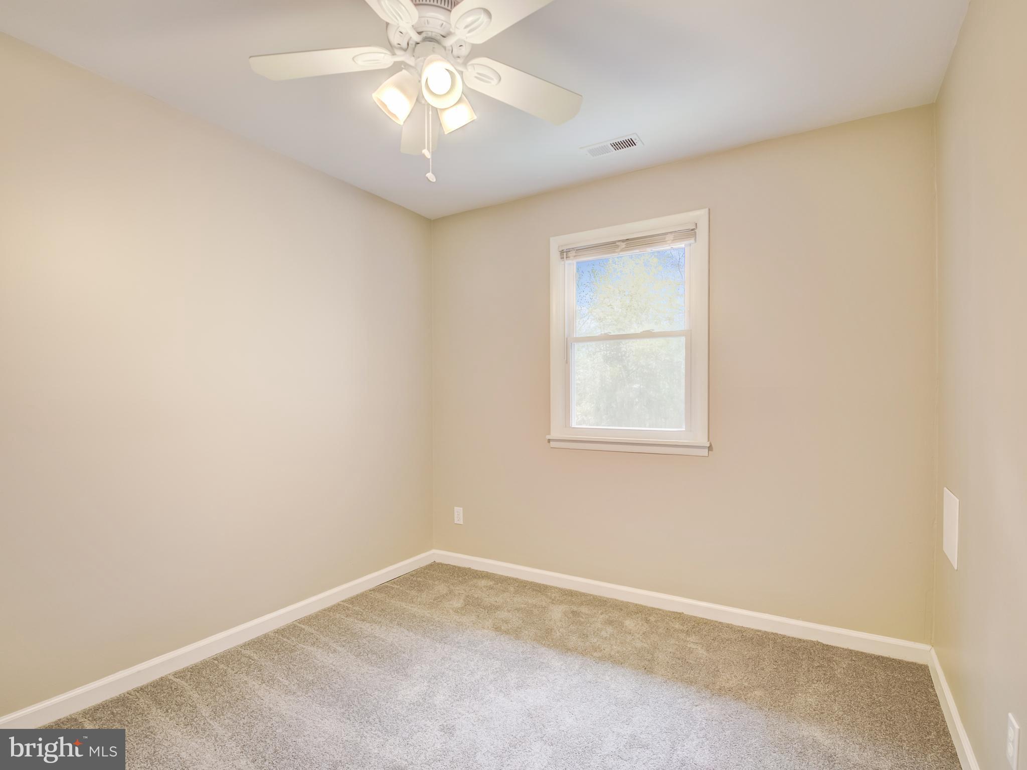 UPPER MAGOTHY BEACH - Residential