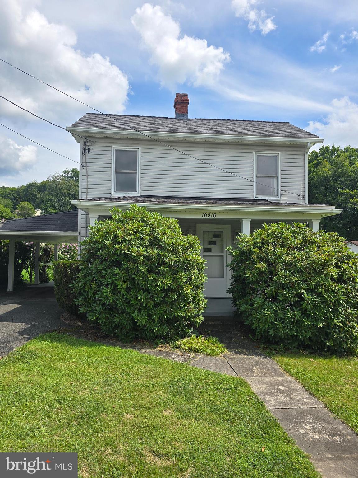 10216 NW PARKERSBURG ROAD