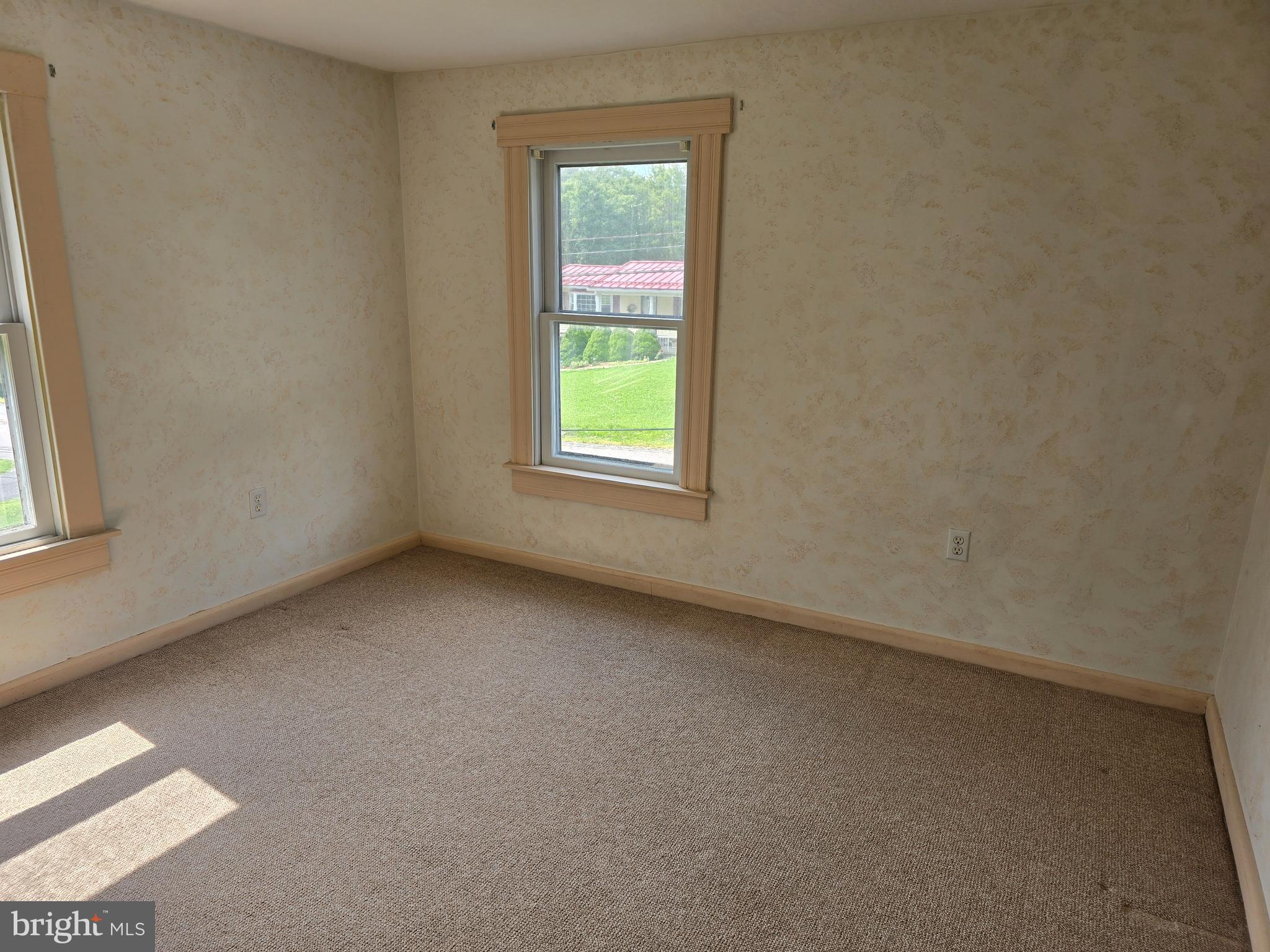 ECKHART - Residential