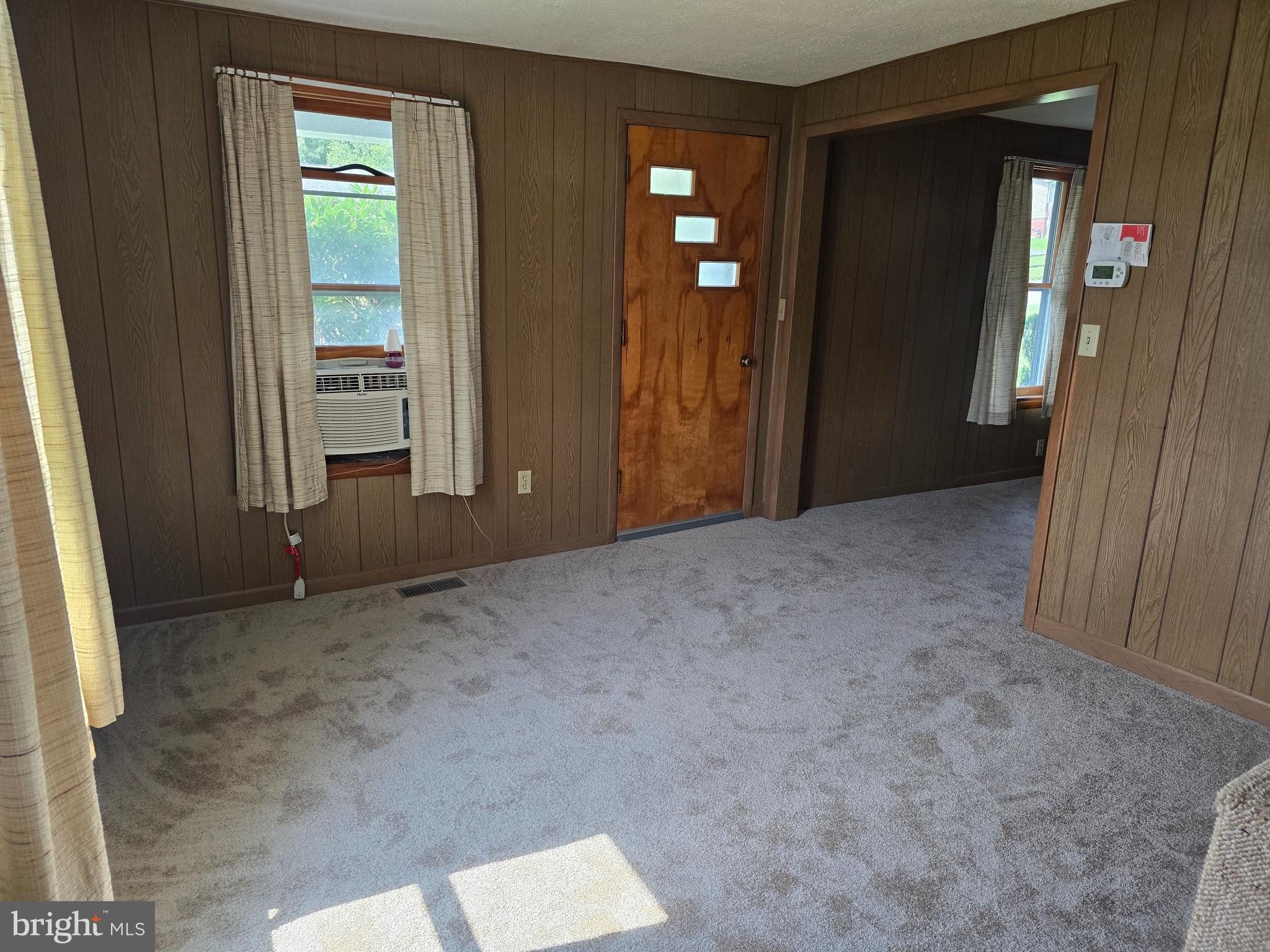 ECKHART - Residential