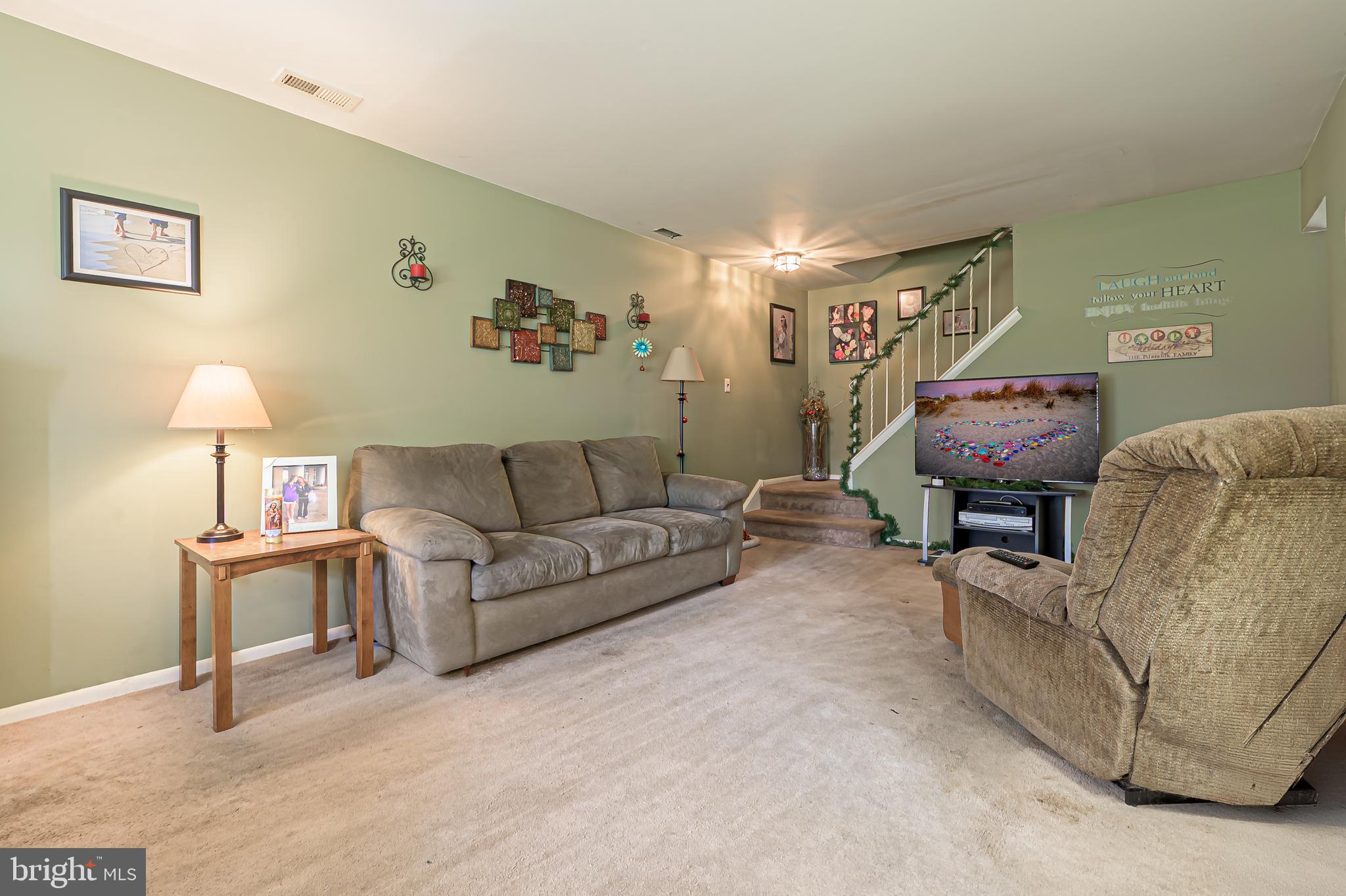 827 SAINT REGIS COURT