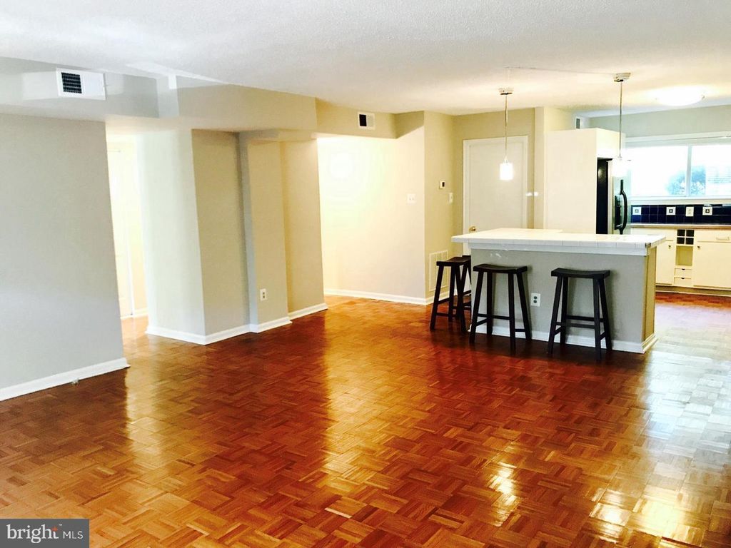 Photo of 54 N Bedford Street #54C, ARLINGTON, VA 22201 (MLS # VAAR2065174)