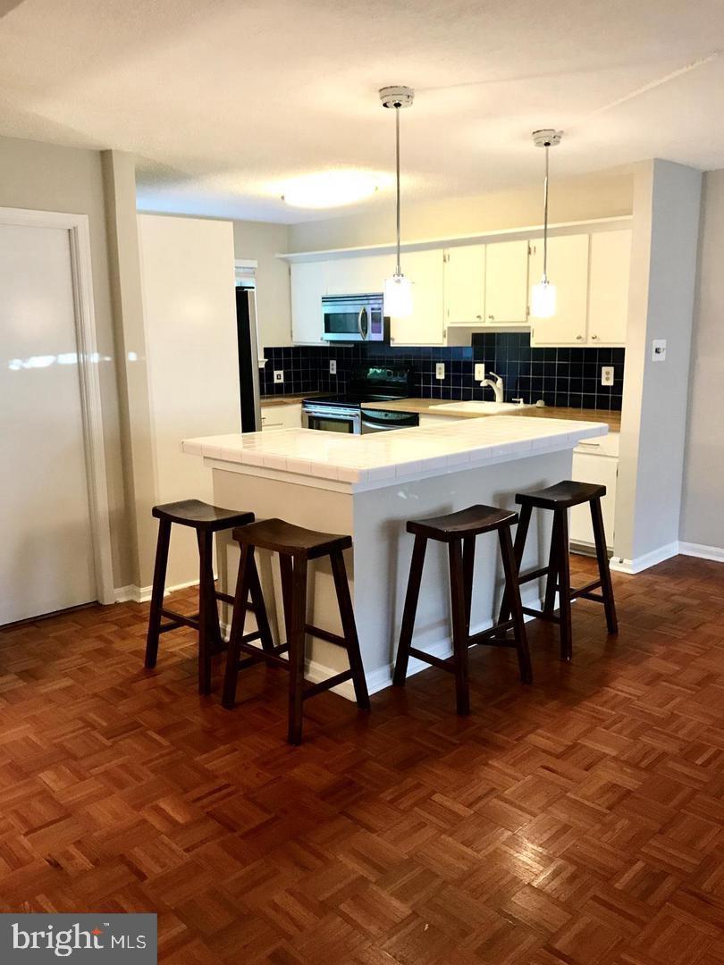 54 N BEDFORD STREET 54C