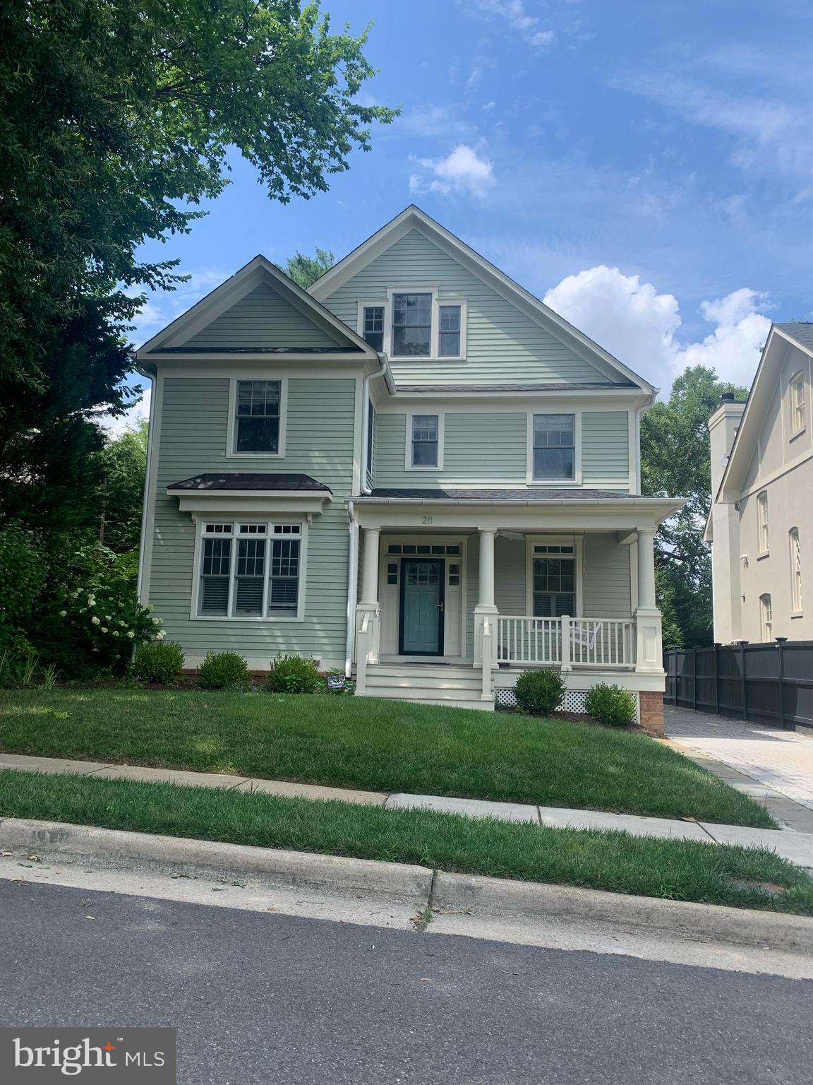 ROSEMONT - Residential