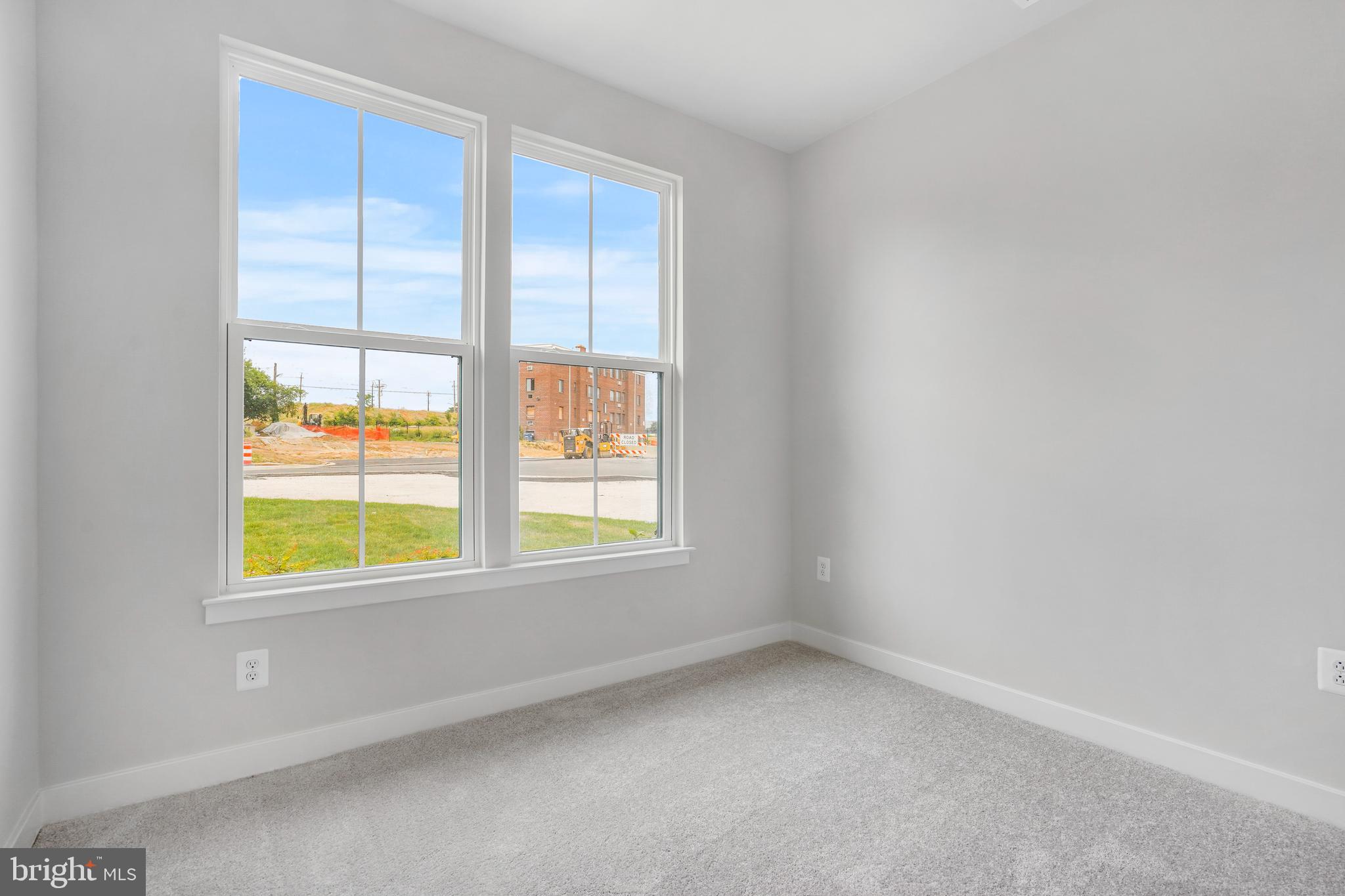 VILLAGE OF TOWNE SQUARE - Residential Lease