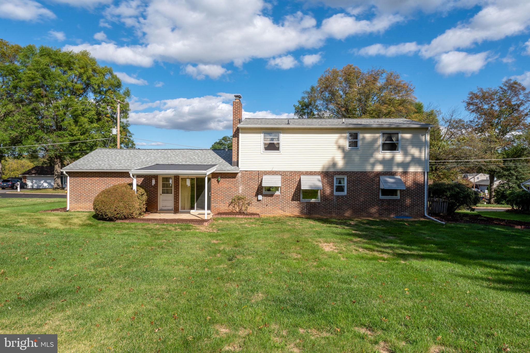 COLONIAL HEIGHTS - Residential