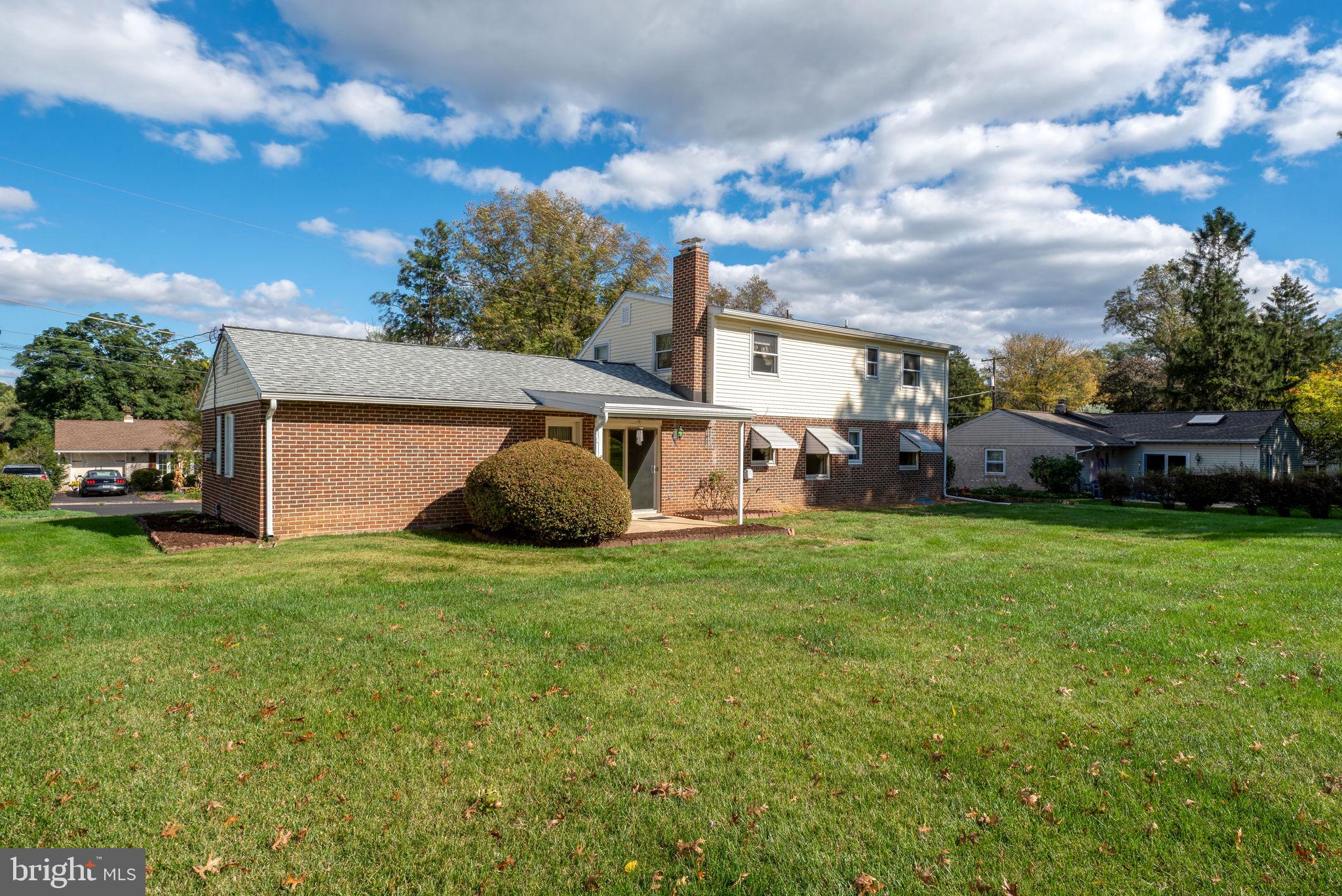 COLONIAL HEIGHTS - Residential