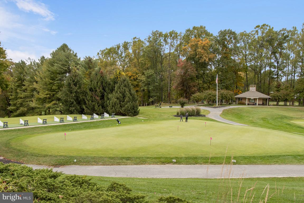 HOBBITS GLEN - Residential