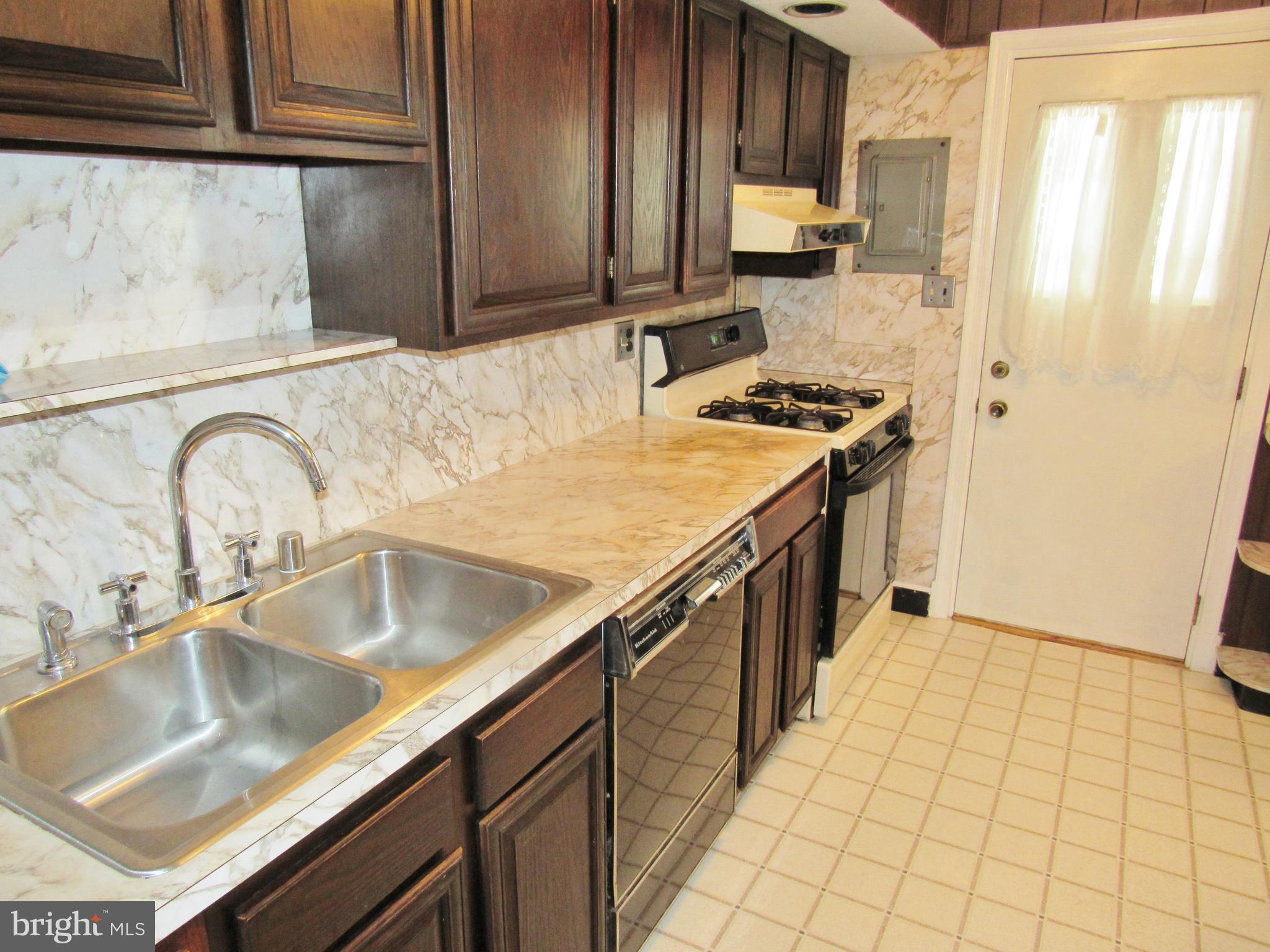 EASTFIELD - Residential