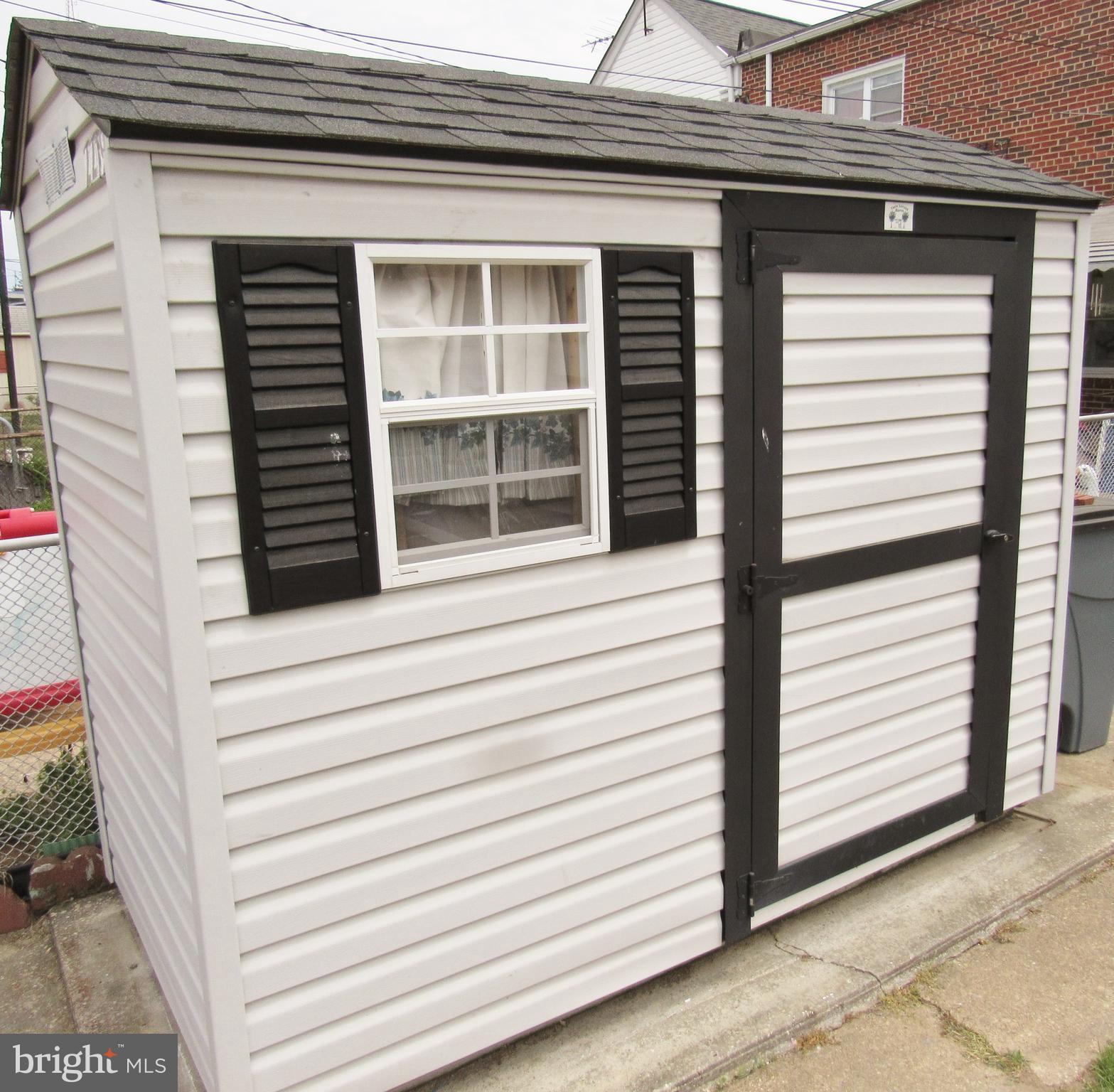 EASTFIELD - Residential