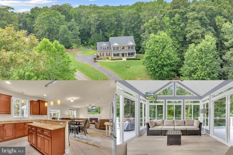 11511 SUMMERTON COURT LA PLATA MD 20646