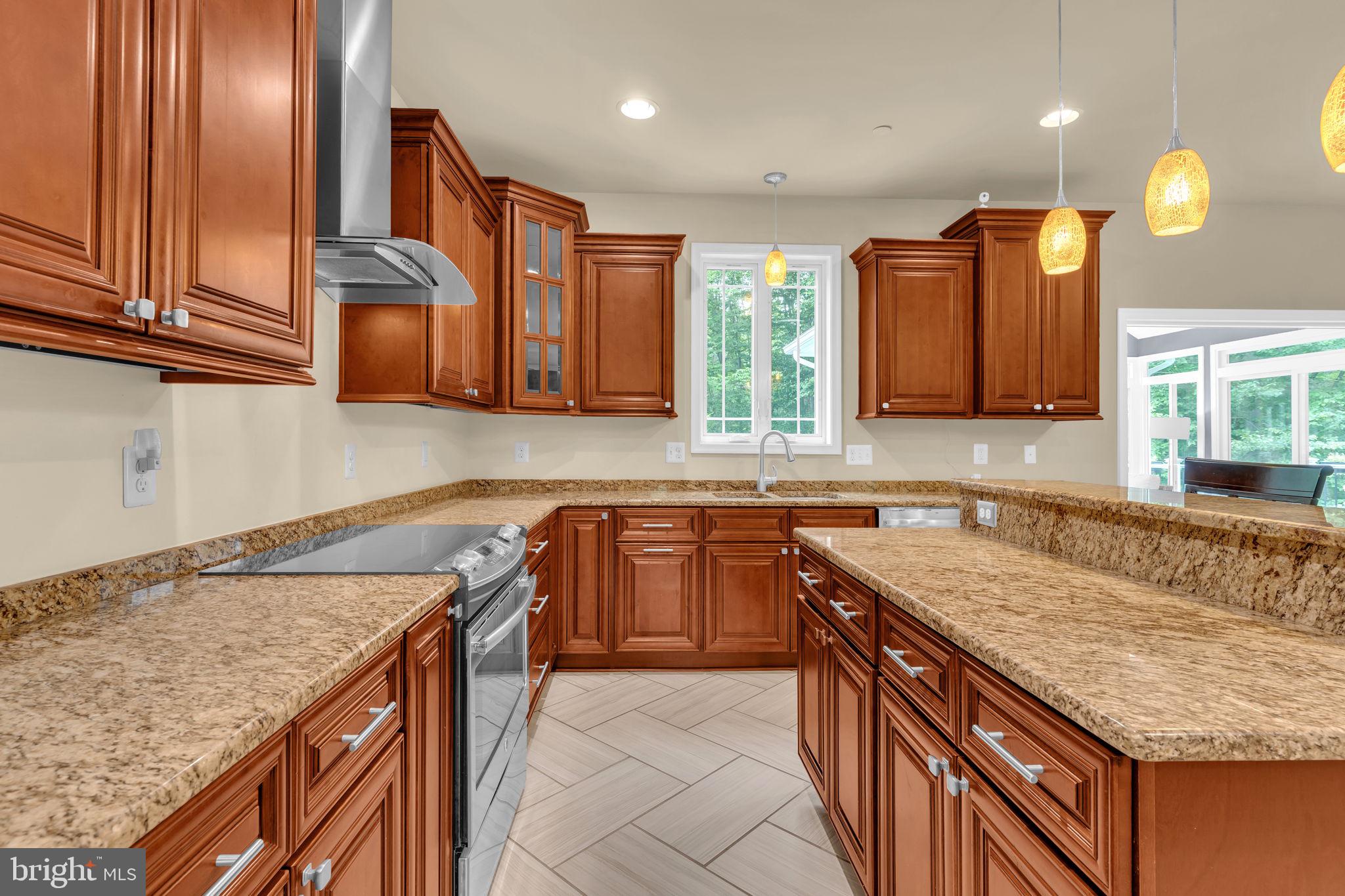 11511 SUMMERTON COURT