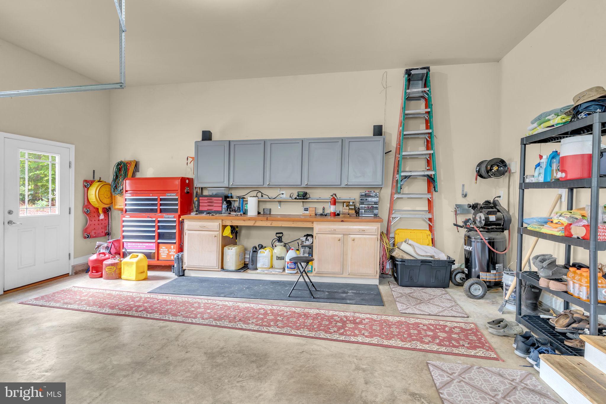 HOLLYBROOK FARM SUB - Residential