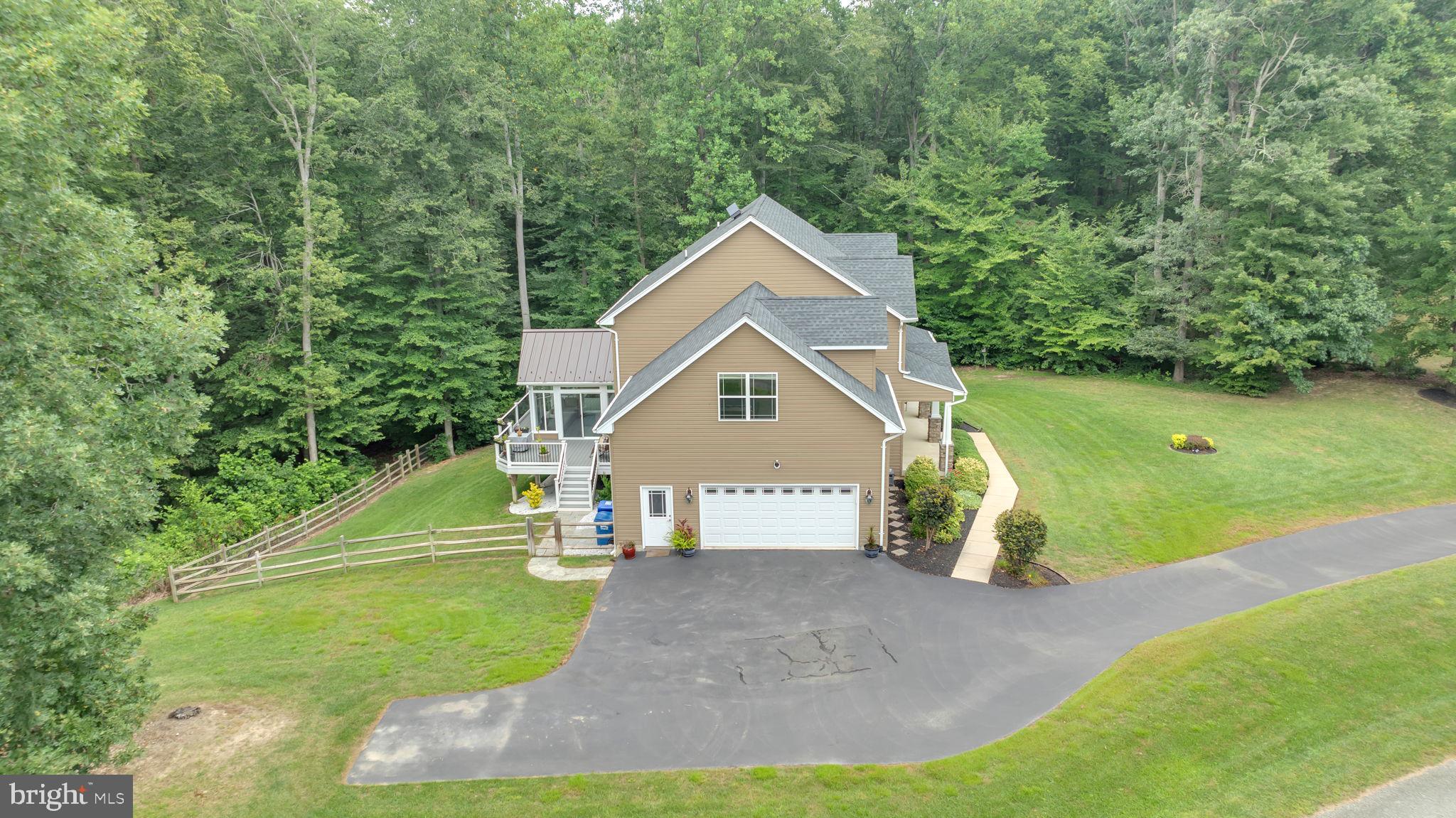 HOLLYBROOK FARM SUB - Residential