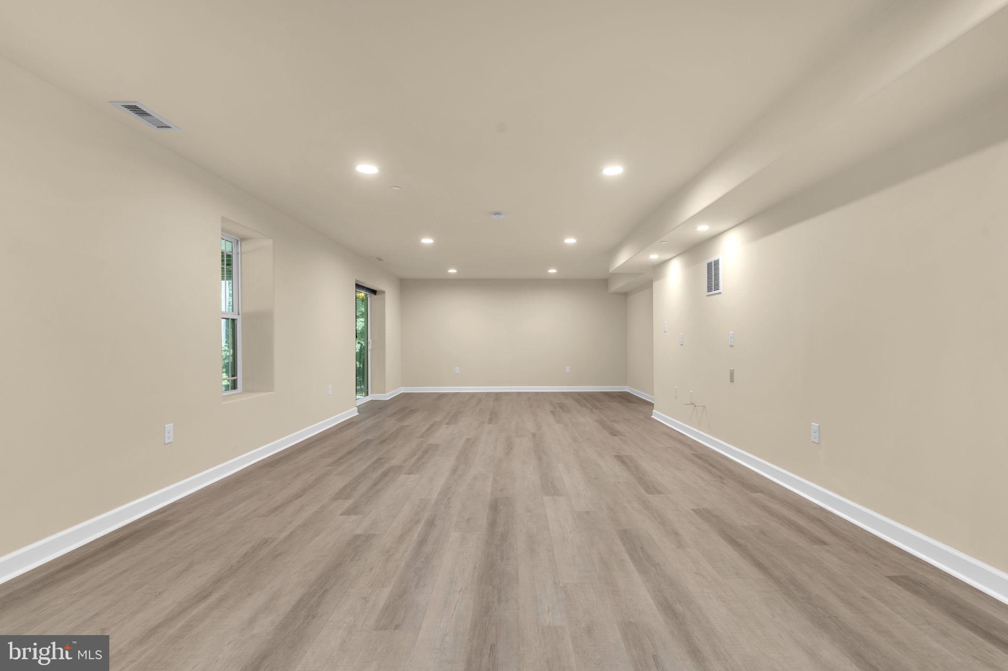 HOLLYBROOK FARM SUB - Residential