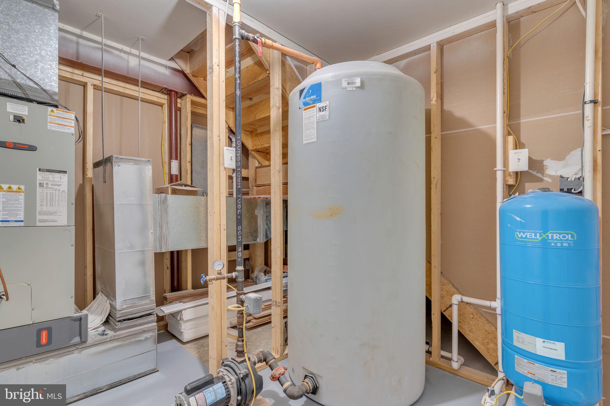 HOLLYBROOK FARM SUB - Residential