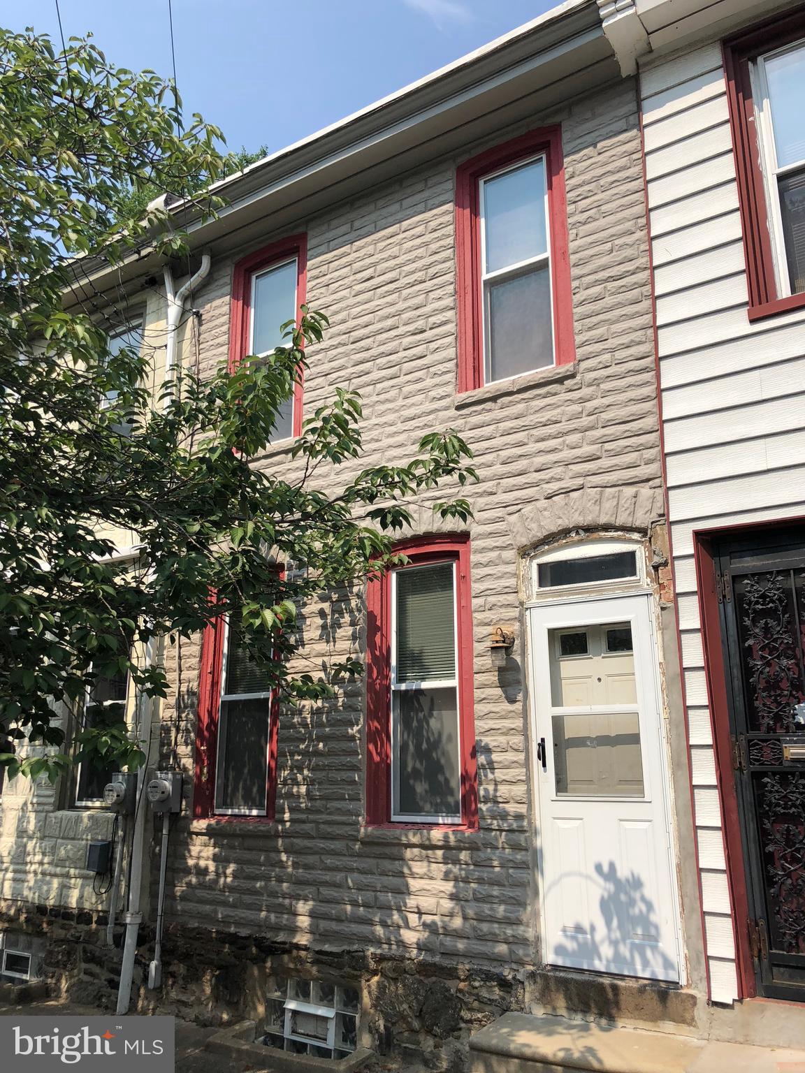 This lovely 2-Bedroom/1-Bathroom Townhouse is located on a quaint street in the historic district of Germantown! With fantastic public transportation nearby and plenty of great shops and restaurants in the area, you will absolutely love this location. This home will be available in mid-August and we are accepting applications NOW!
The first floor features a large living room with gorgeous hardwood floors, ceiling fan for air circulation, and large windows which allows tons of natural light to pour into the home. Just past the living room is the dining room which is very spacious and can accommodate a six-seat dining set with ease! It is located directly off of the kitchen which makes preparing and serving meals a breeze.
The kitchen has been recently renovated and looks absolutely stunning. It includes white cabinets with dark hardware, formica countertops that give the appearance of granite, full-sized refrigerator, four-burner gas range, and dishwasher - no need to wash your dishes by hand! The kitchen also offers access to the fenced-in patio which is perfect for outdoor relaxation.
Both bedrooms are located on the second floor of the home and they include carpet flooring, ample closet space, and large windows which allow even more natural light to pour into the home. The bathroom is located in the hallway and it is easily accessible from both bedrooms. It includes stone tile flooring, spacious vanity with matching medicine cabinet, and a full-sized bathtub/shower!
In addition to all of the great features throughout the home, there is also a washer and dryer included and central AC and heat! Tenant is responsible for electric, gas, water, and cable/internet in addition to rent each month. Sorry, no pets permitted.
Application Qualifications: Minimum monthly income is 3 times the tenant’s portion of the monthly rent, acceptable rental history, acceptable credit history and acceptable criminal history. More specific information provided with the application.