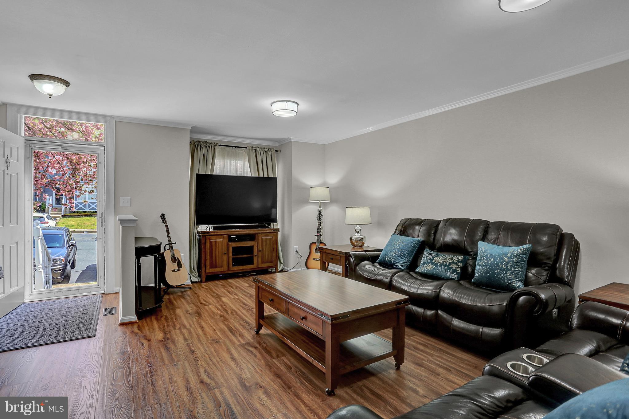 CRISFIELD CROSSING - Residential