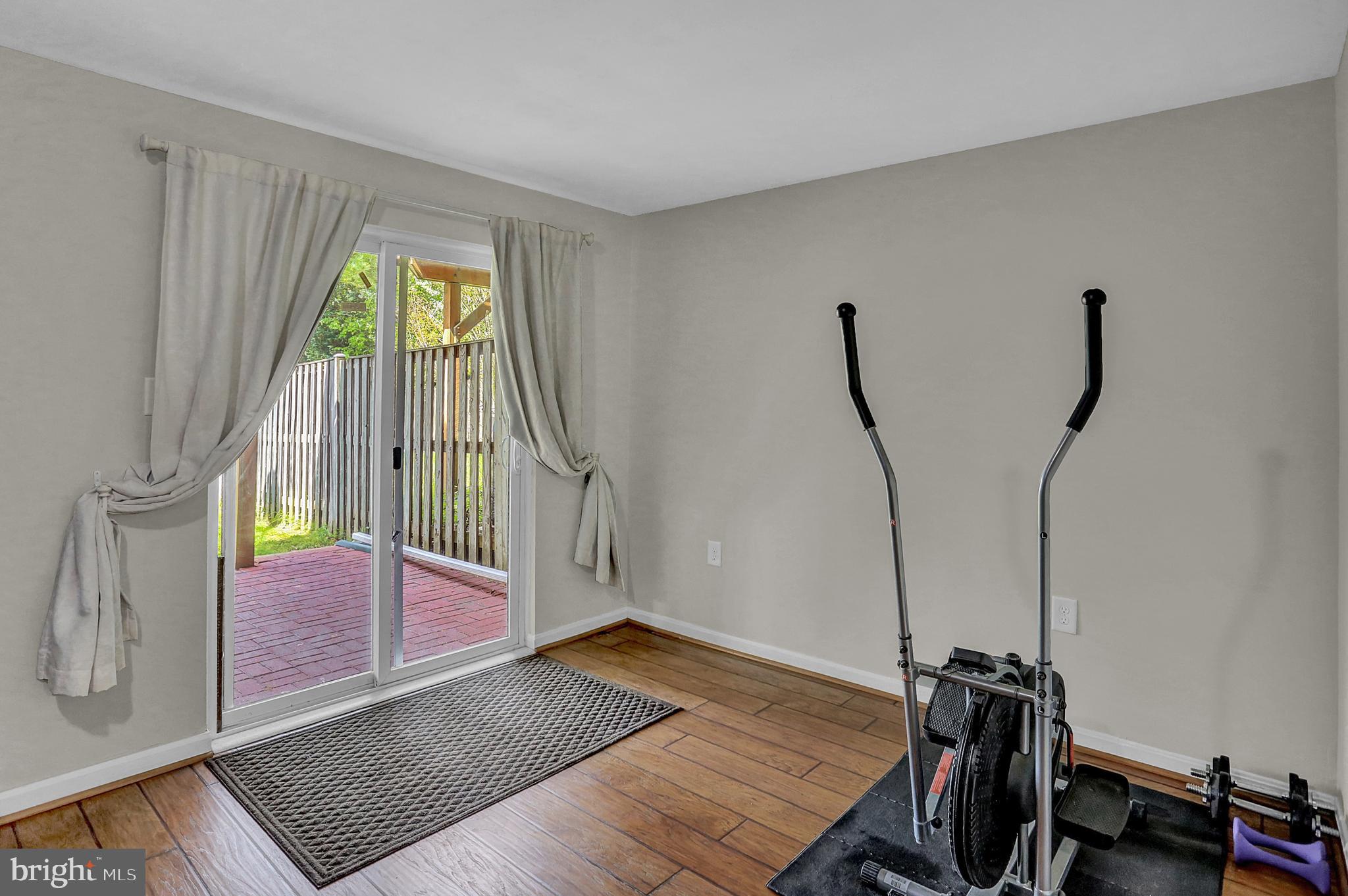 CRISFIELD CROSSING - Residential