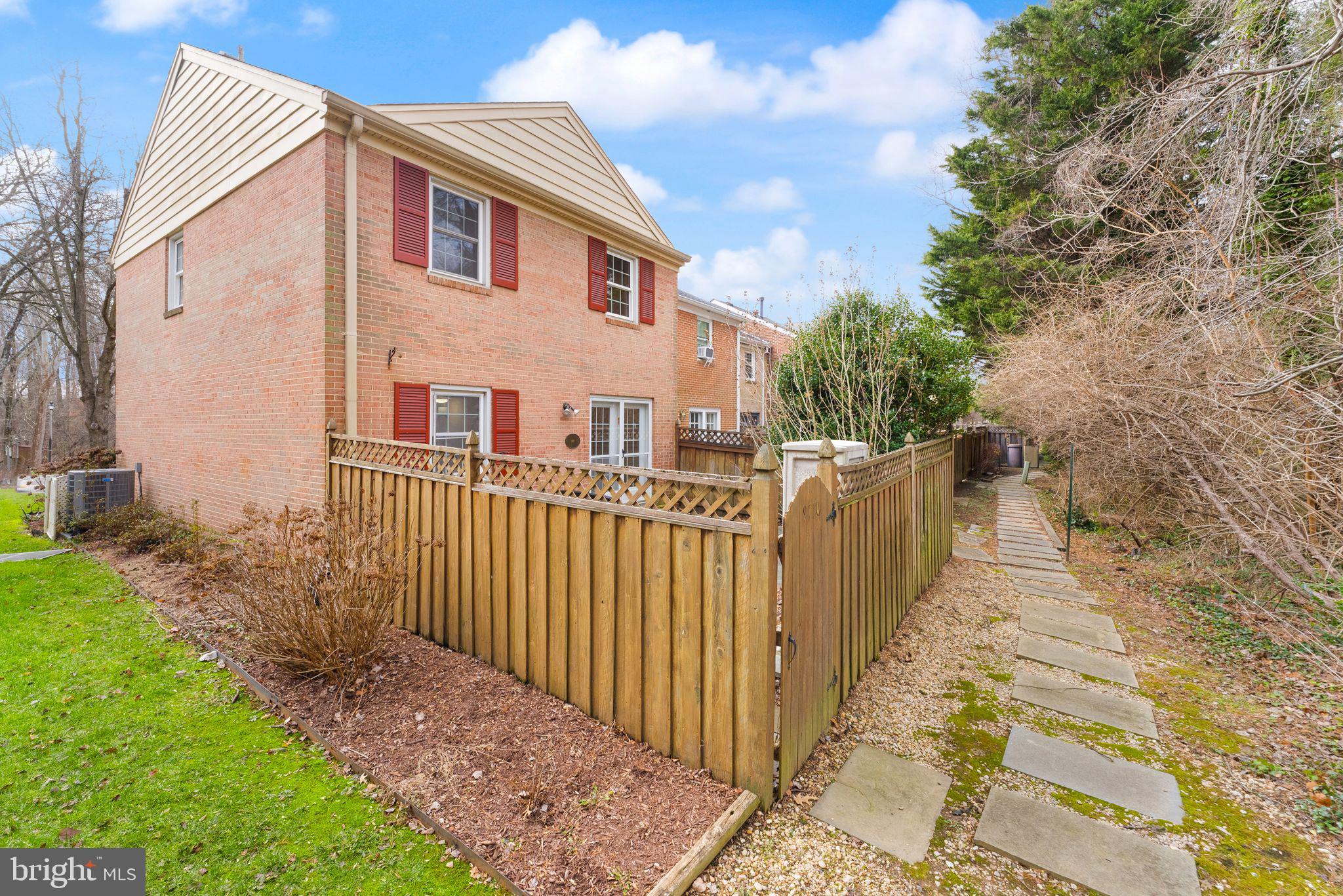 CAMBRIDGE STATION - Residential