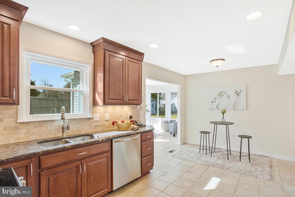 THE HIGHLANDS - Residential