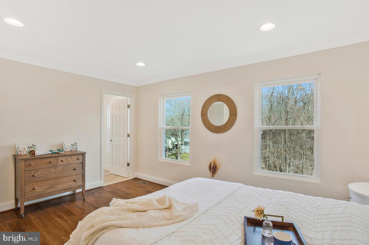 THE HIGHLANDS - Residential