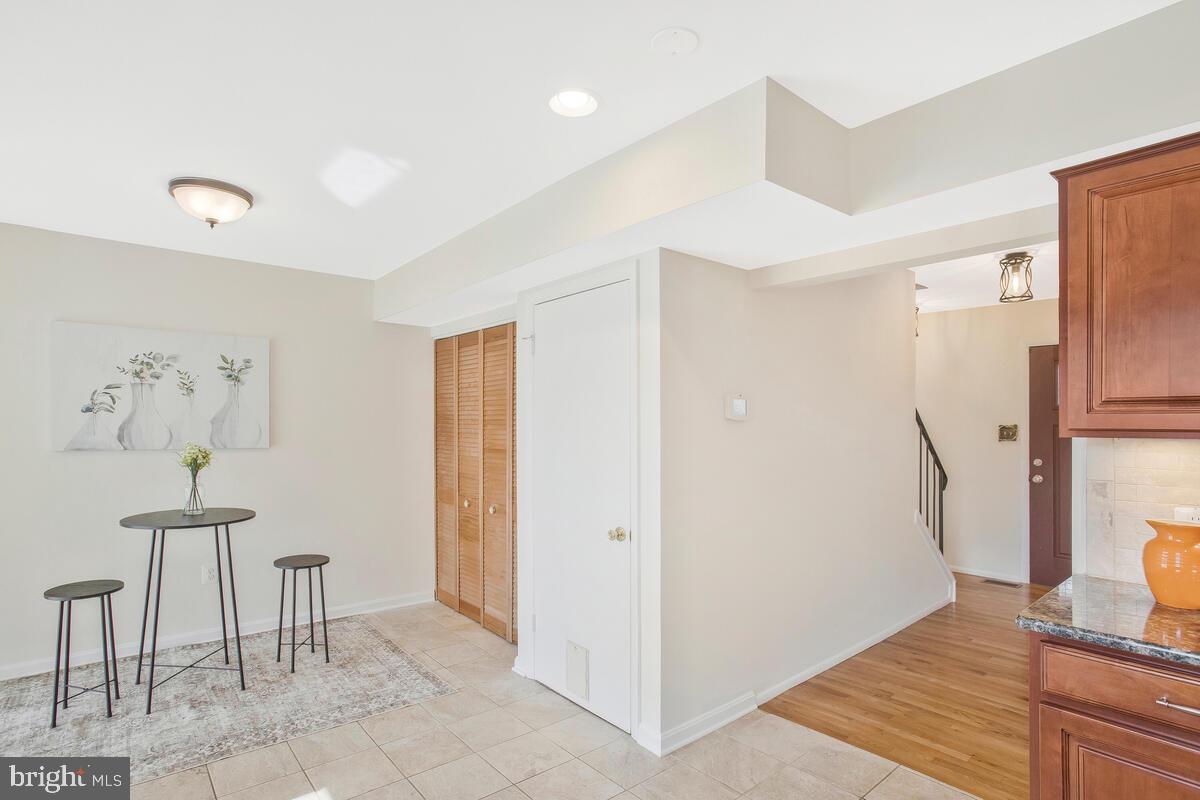 THE HIGHLANDS - Residential