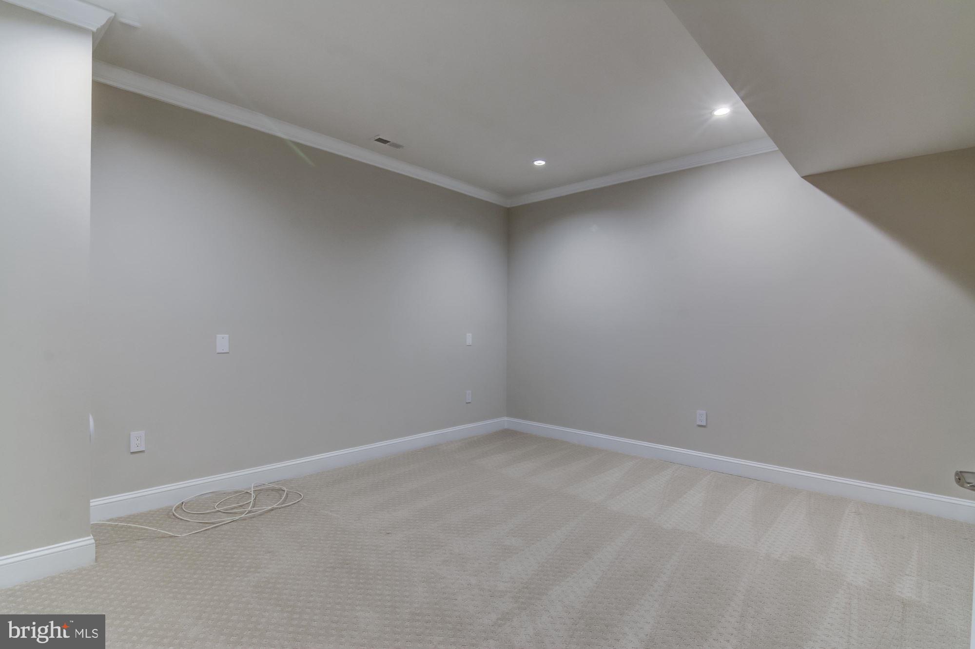 WEST LEWINSVILLE HEIGHTS - Residential