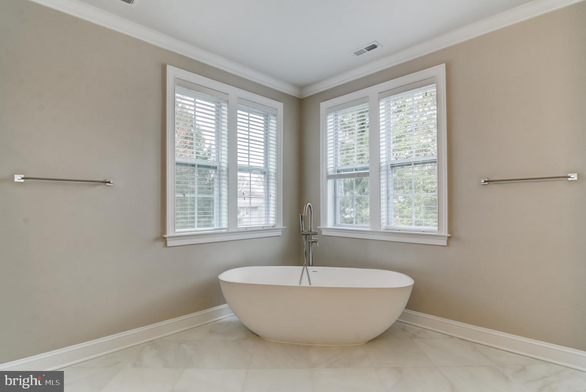 WEST LEWINSVILLE HEIGHTS - Residential