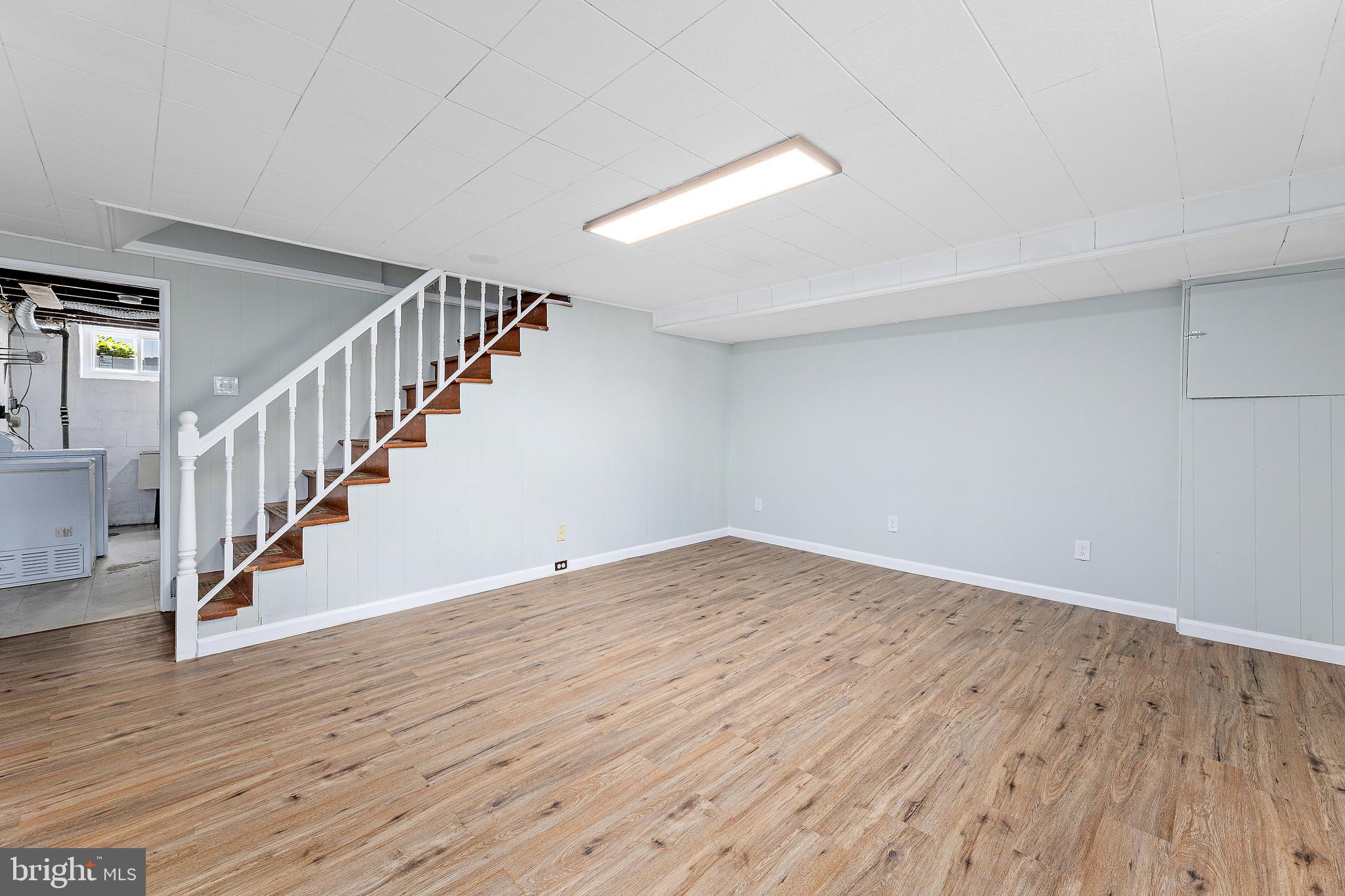 WOODLAWN - Residential