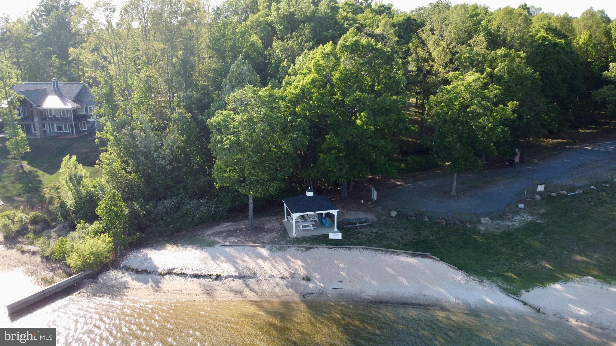 THE WATERS AT LAKE ANNA - Land