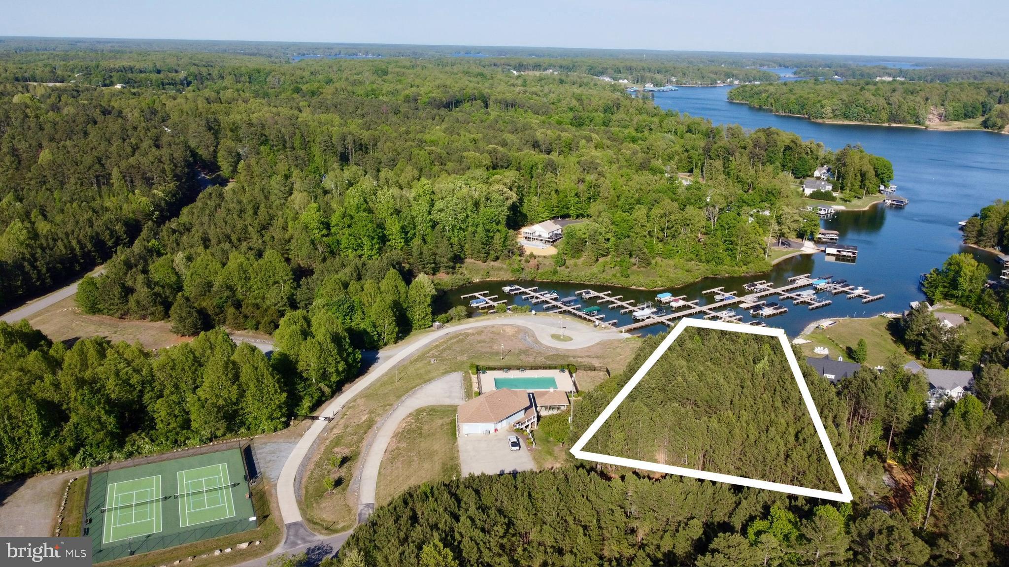 THE WATERS AT LAKE ANNA - Land