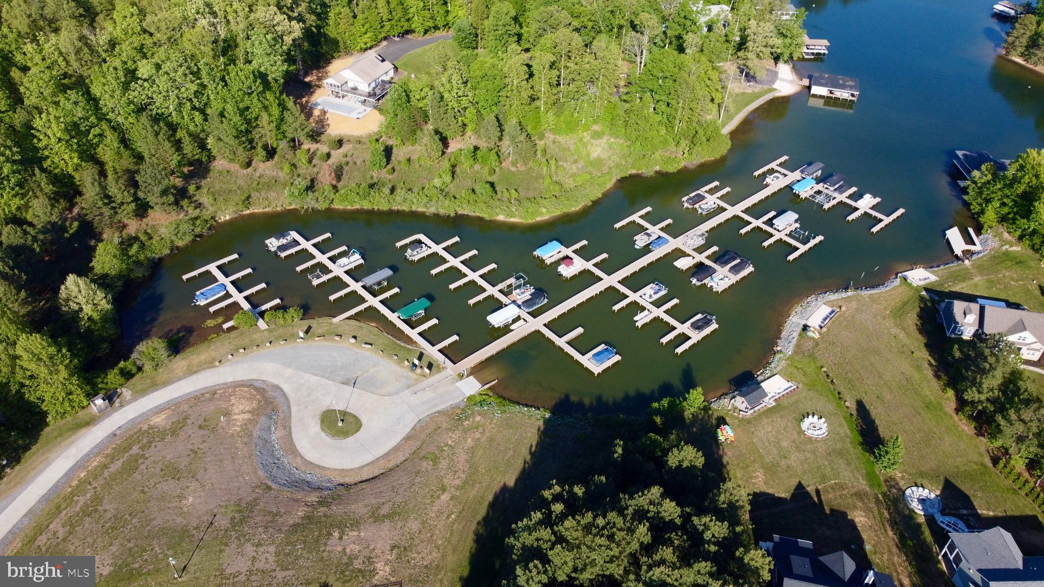 THE WATERS AT LAKE ANNA - Land